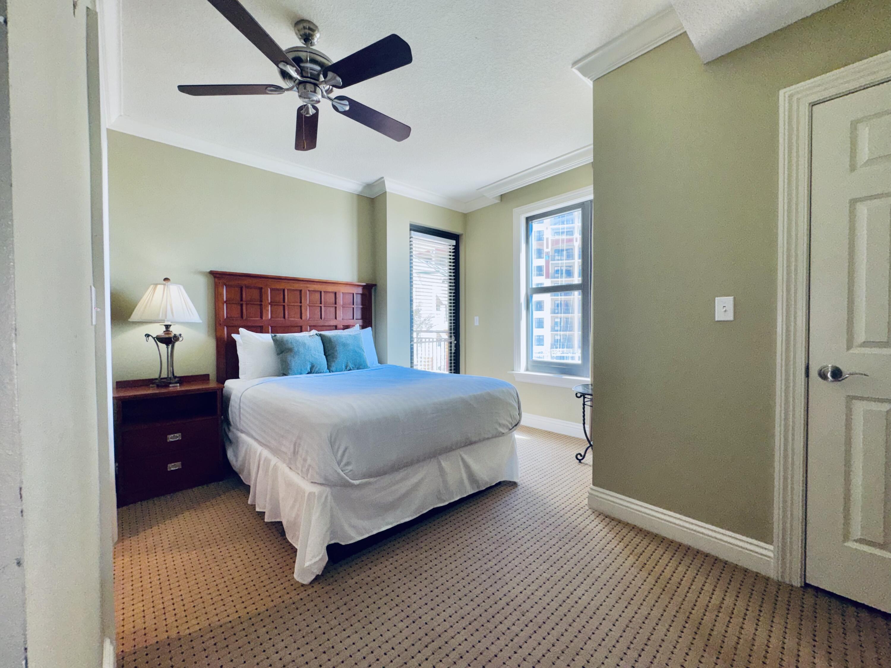 10 Harbor Boulevard W324