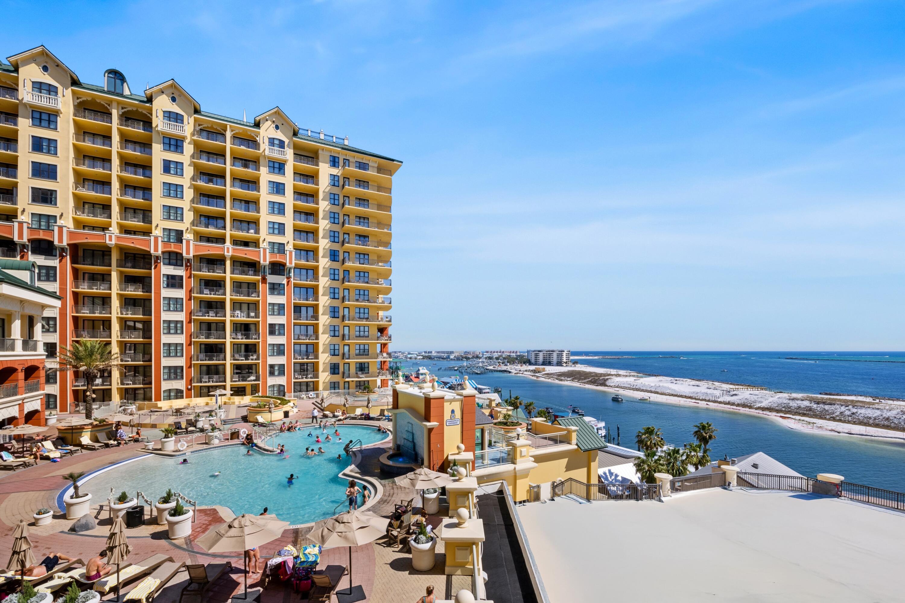 10 Harbor Boulevard W324