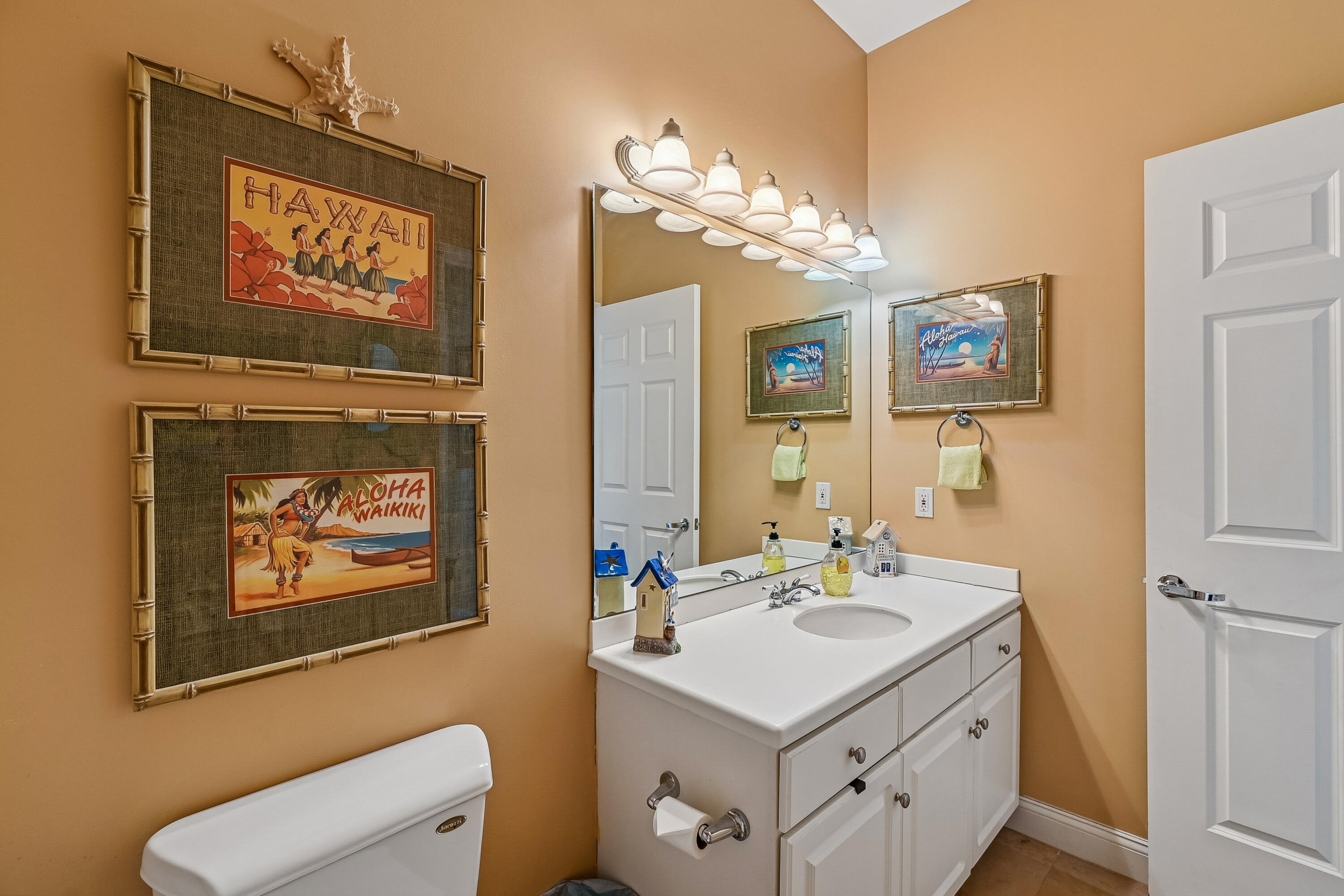15400 Emerald Coast Parkway 202