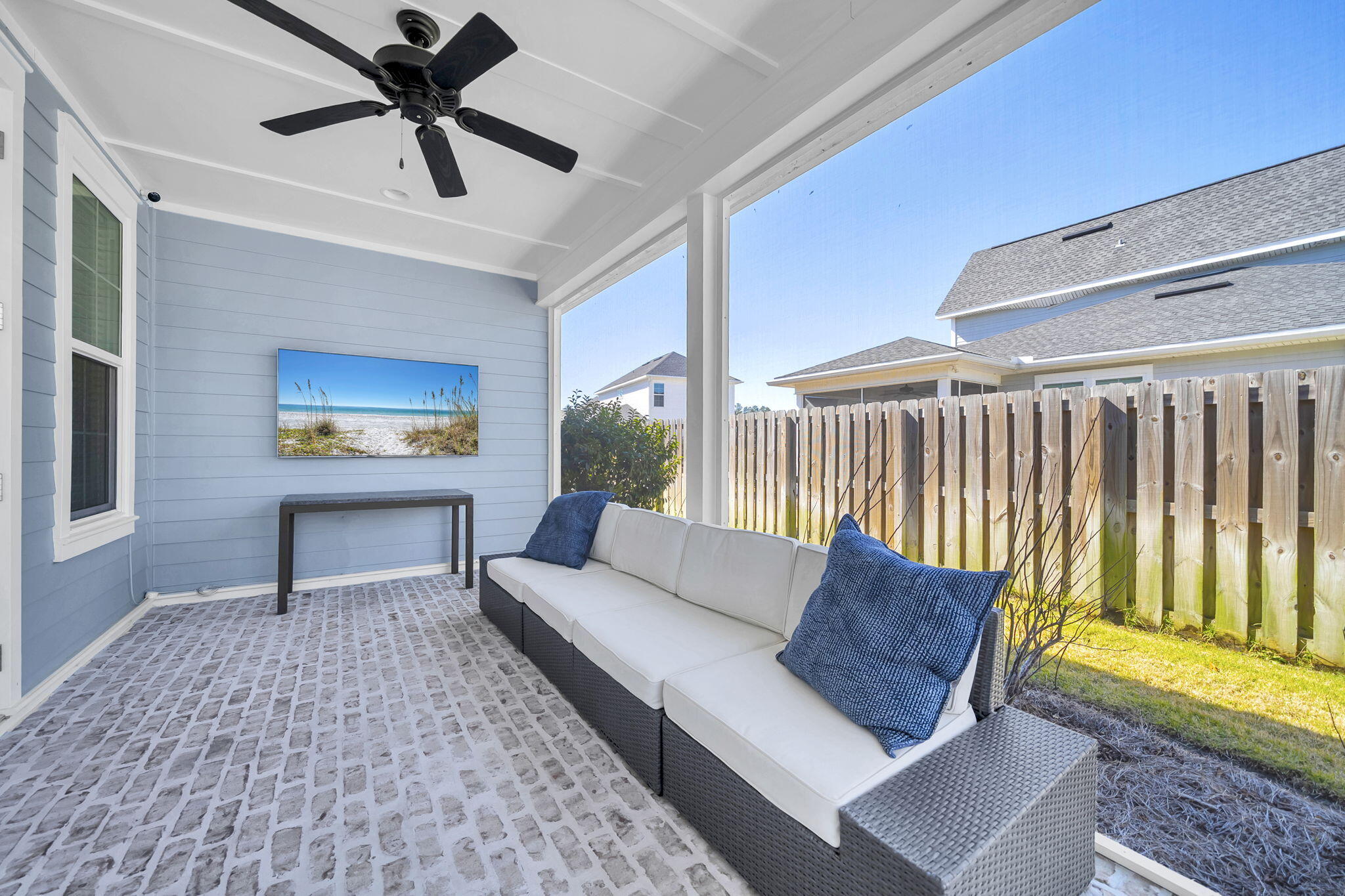 304 Windrow Way