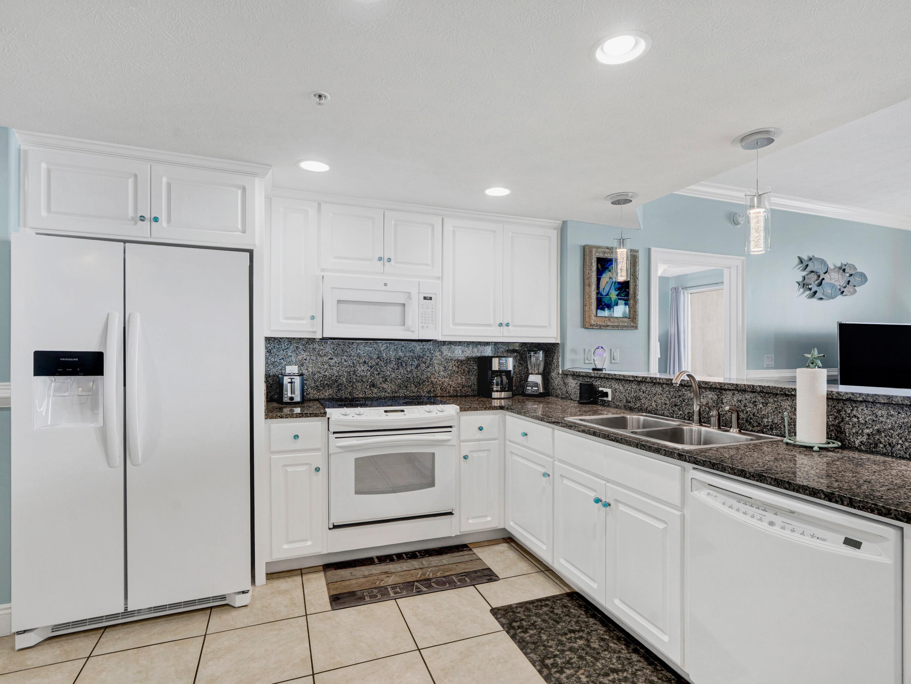 5004 S Thomas Drive 2304