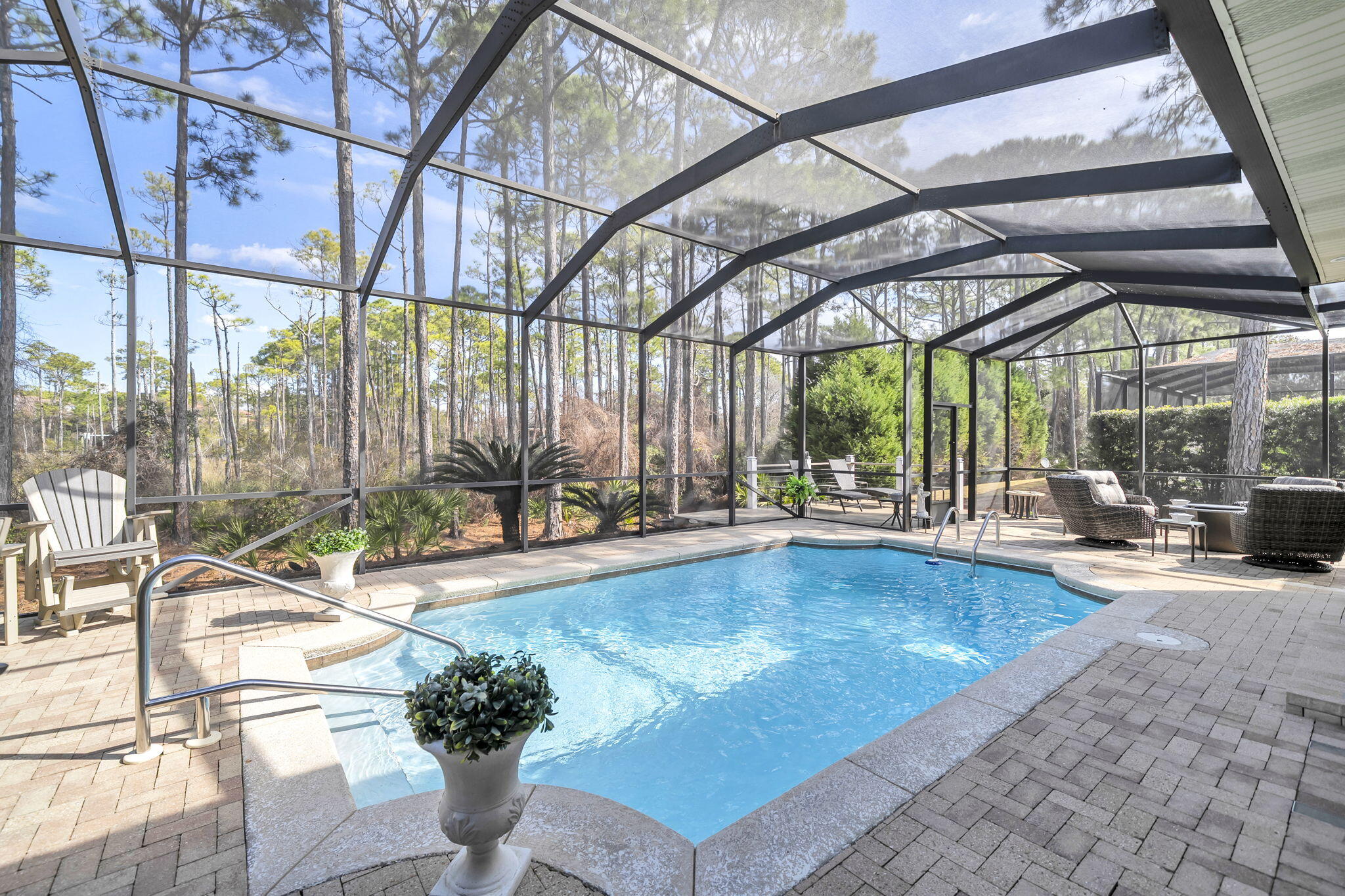 381 Grassy Cove