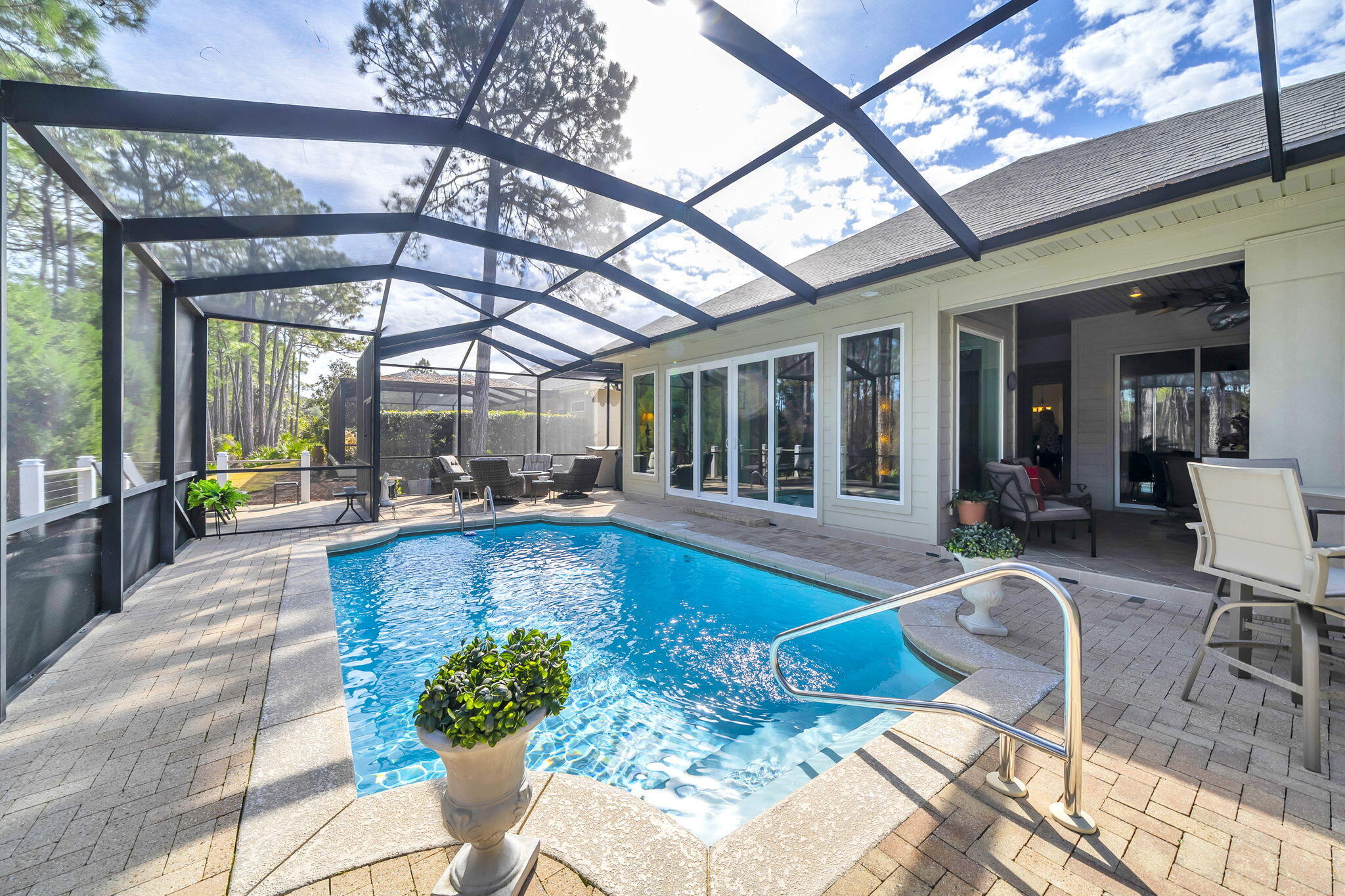 381 Grassy Cove