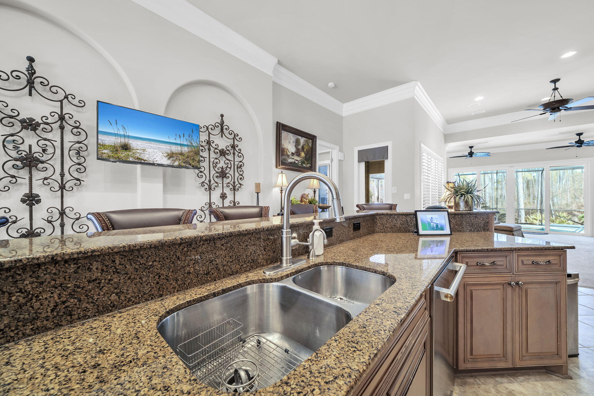 381 Grassy Cove