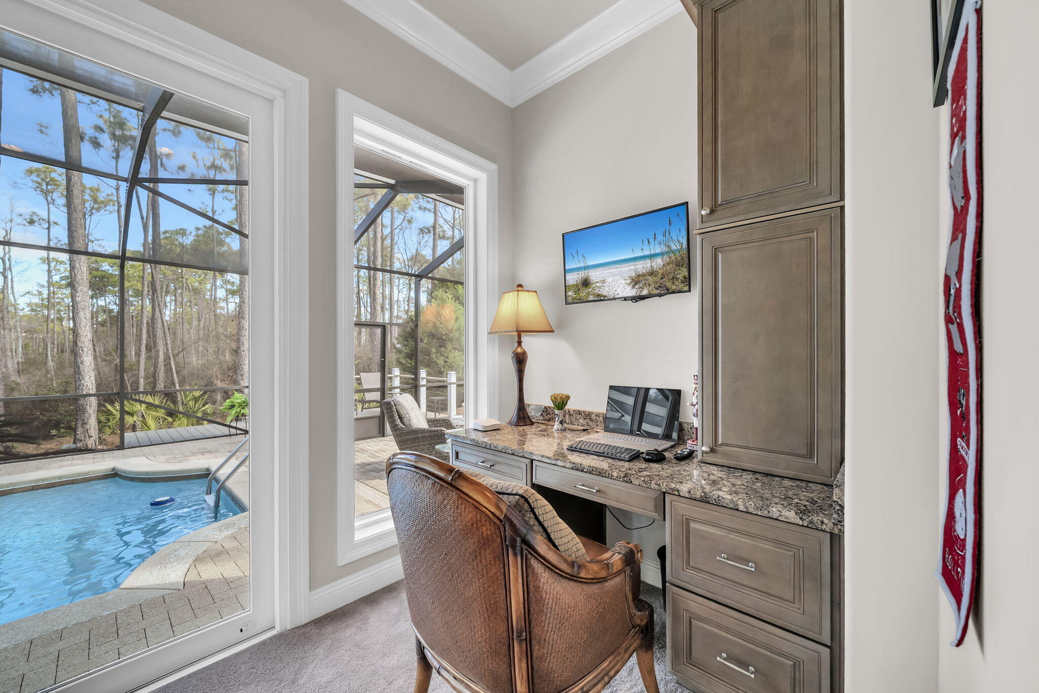 381 Grassy Cove