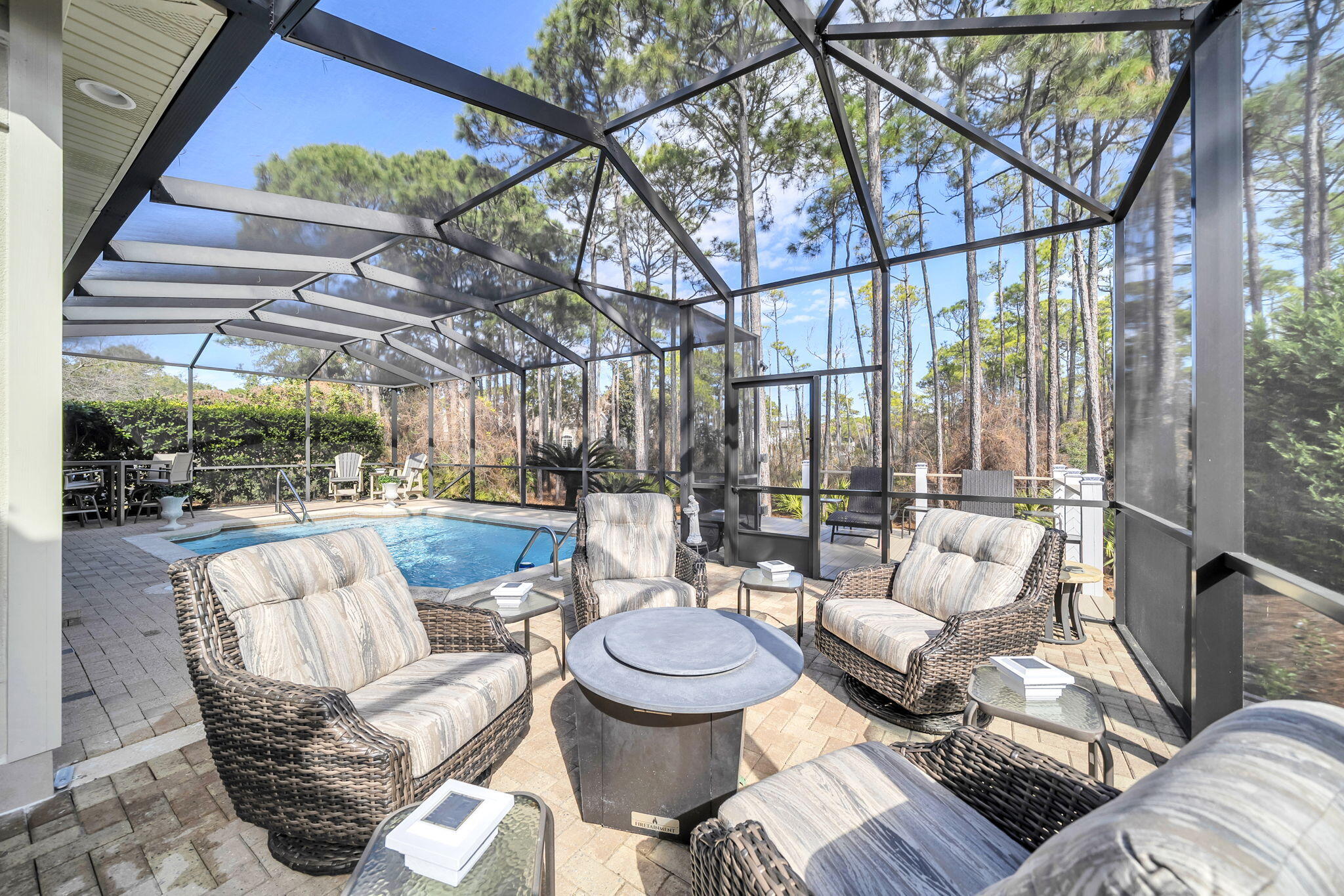 381 Grassy Cove