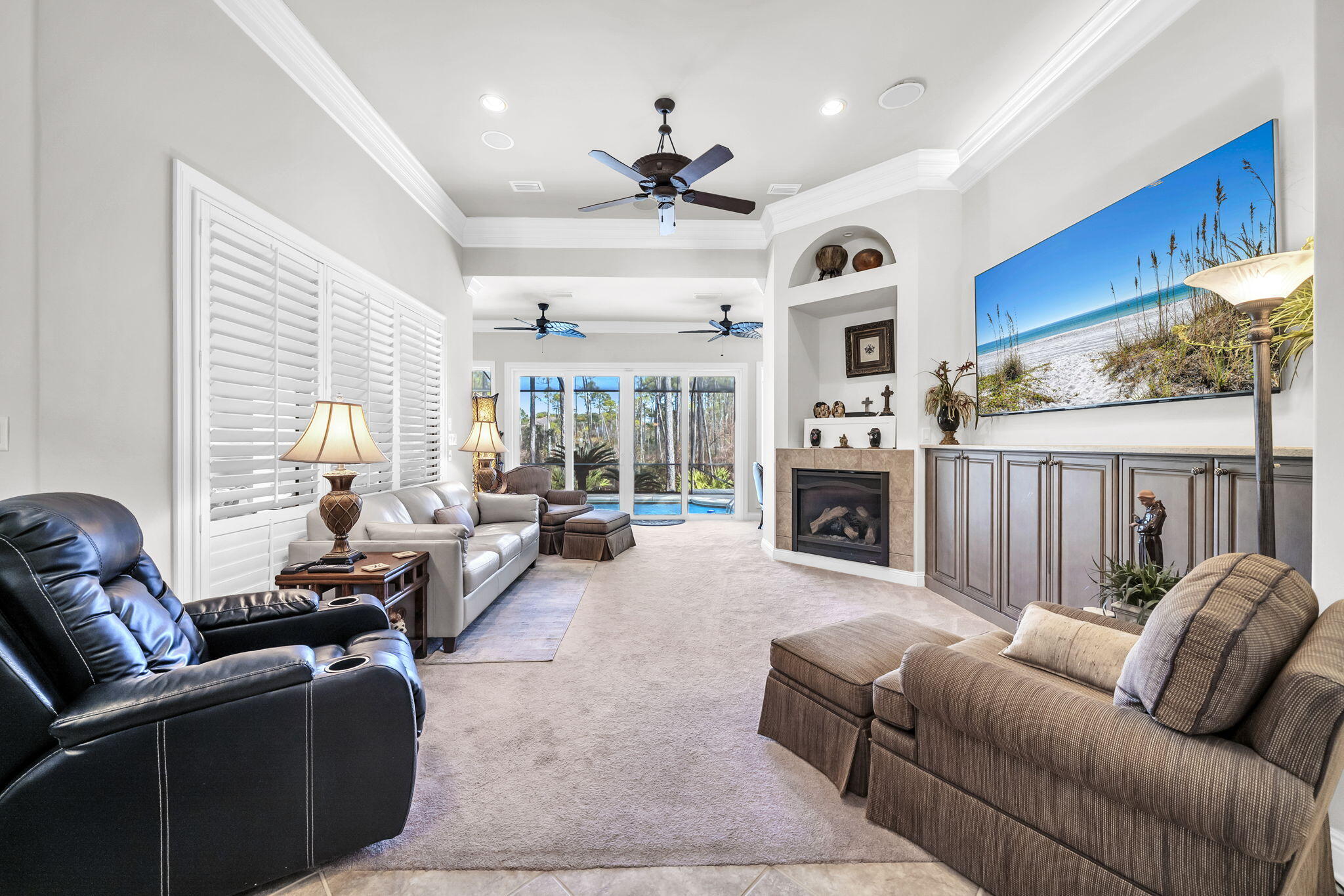 381 Grassy Cove