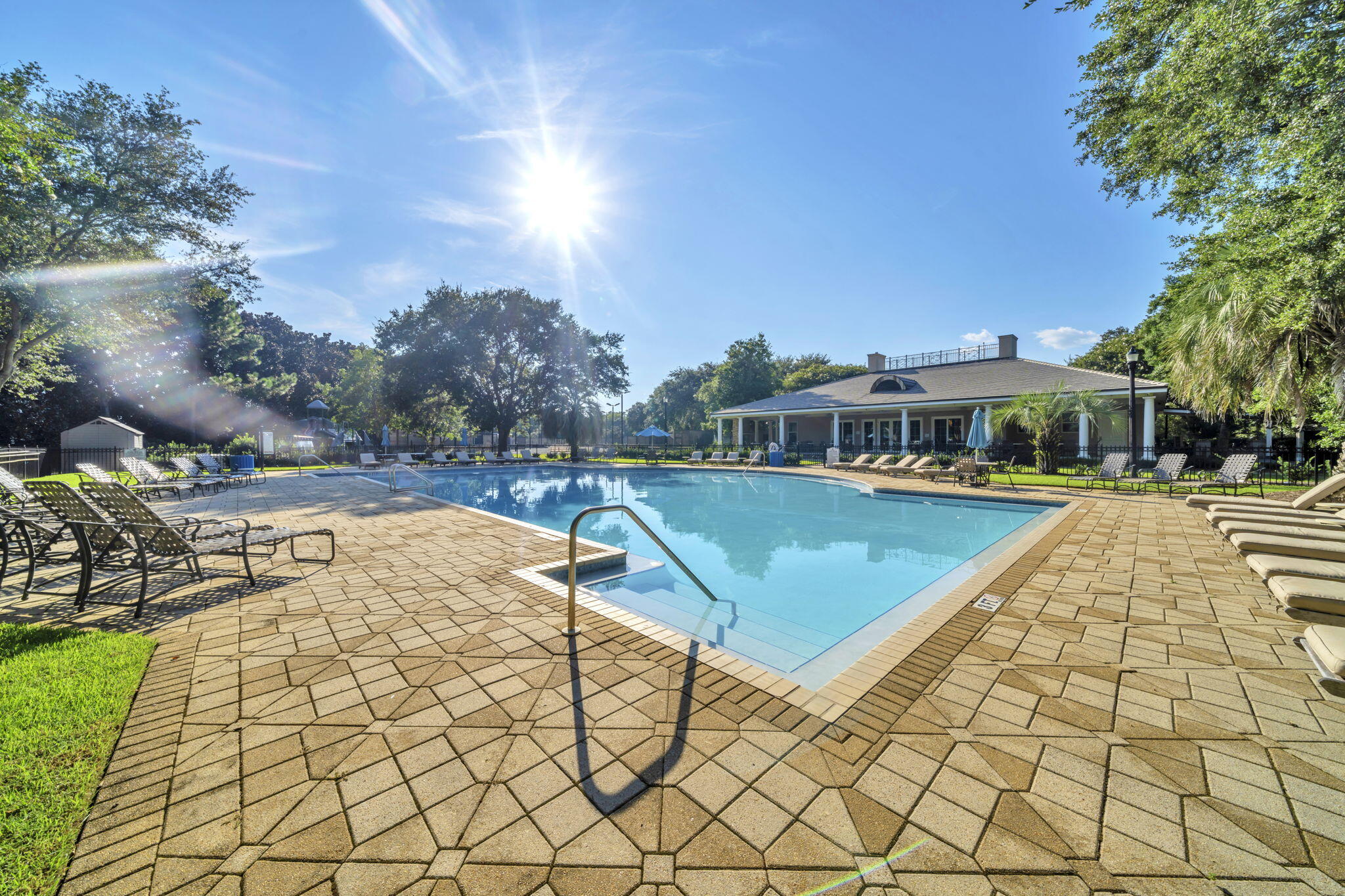 381 Grassy Cove