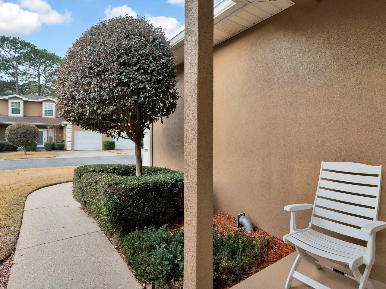 1325 Treasure Cove