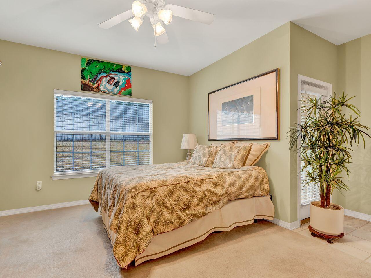 1325 Treasure Cove
