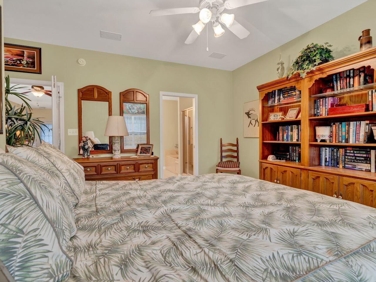 1325 Treasure Cove