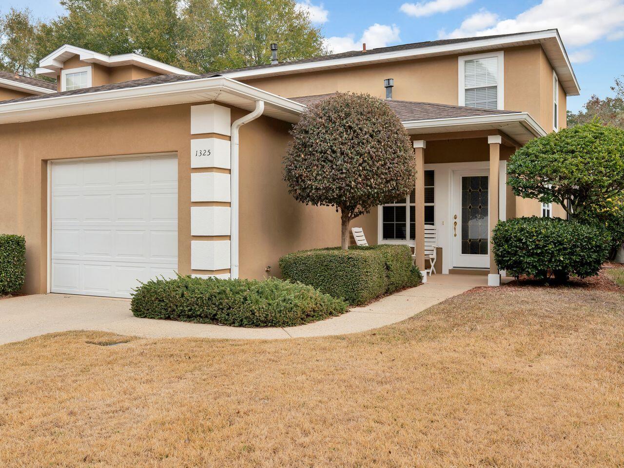 1325 Treasure Cove