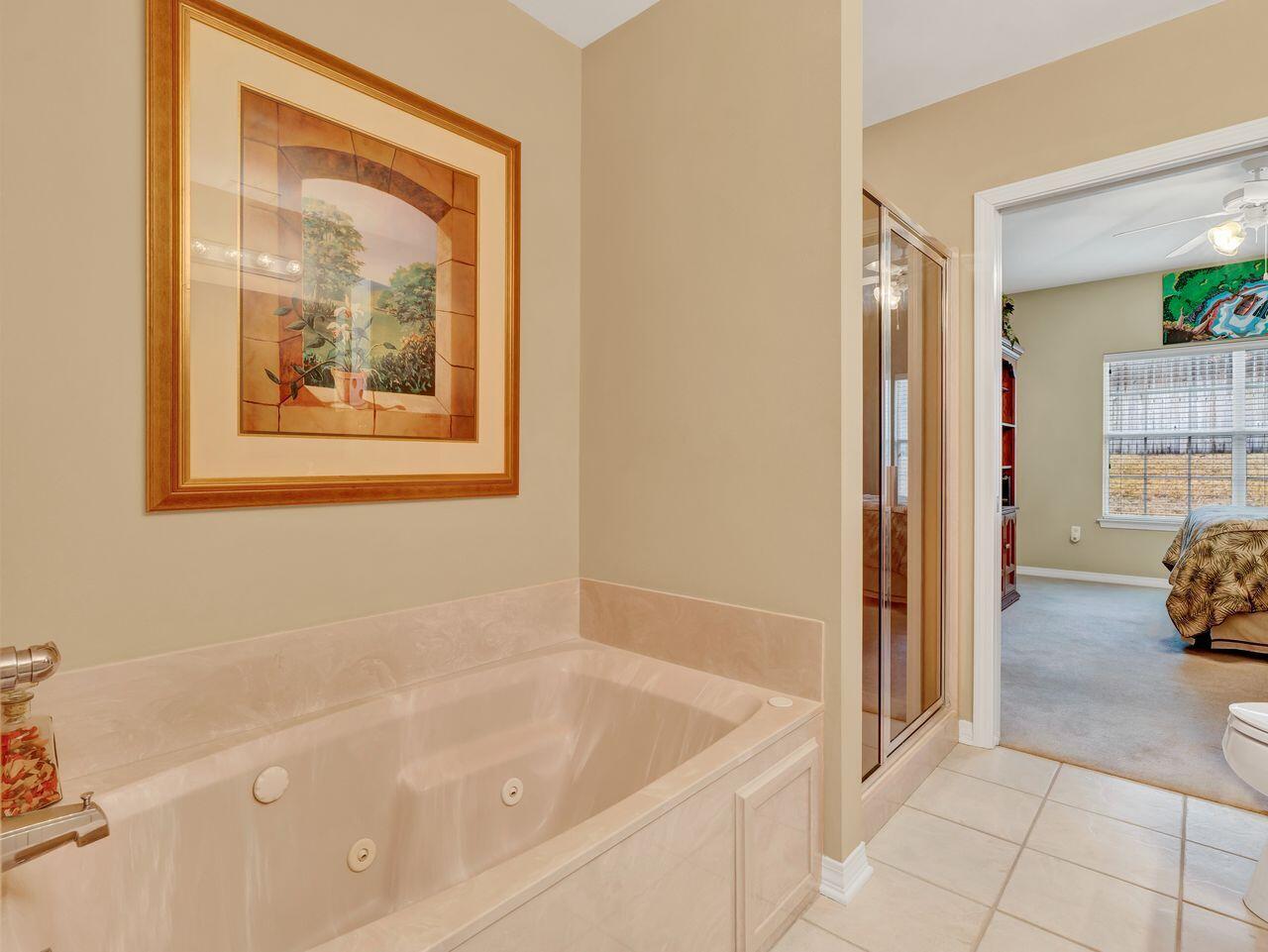 1325 Treasure Cove
