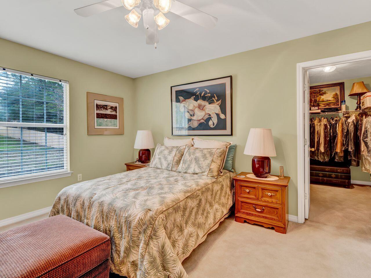 1325 Treasure Cove