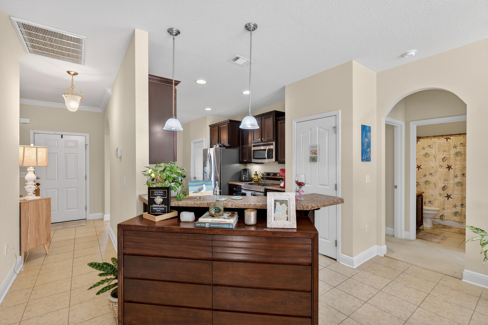 864 Cocobolo Dr