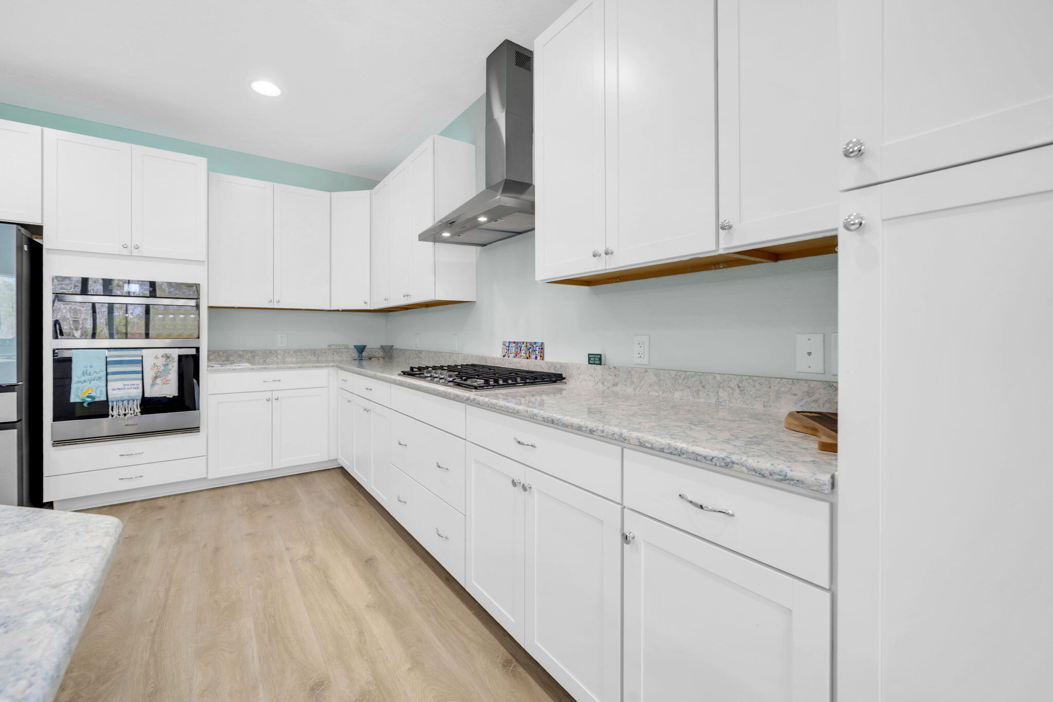 8891 Coral Reef Way