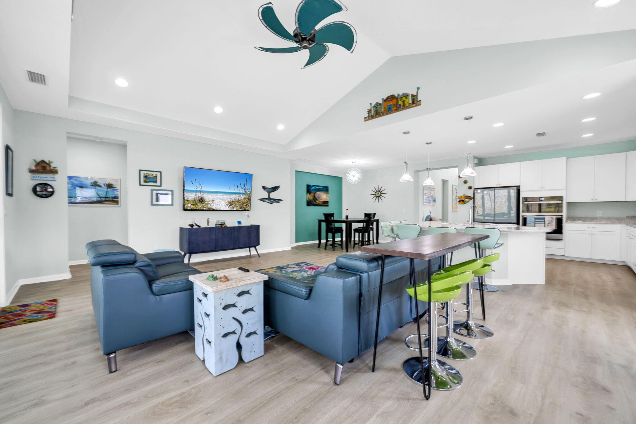 8891 Coral Reef Way