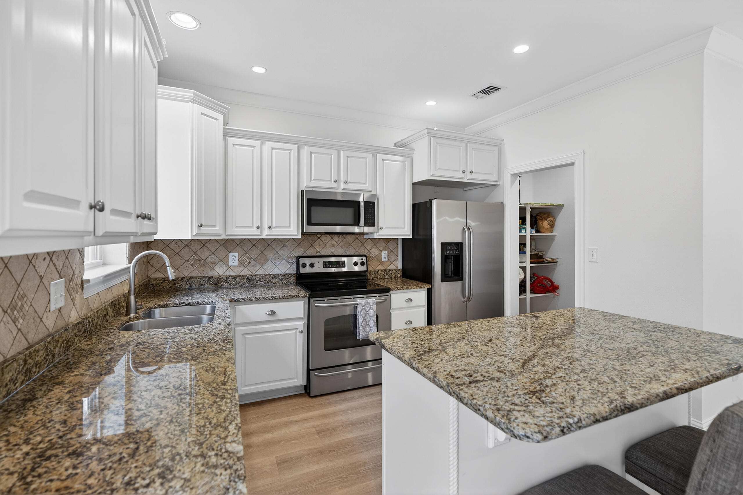 159 N 7Th Street