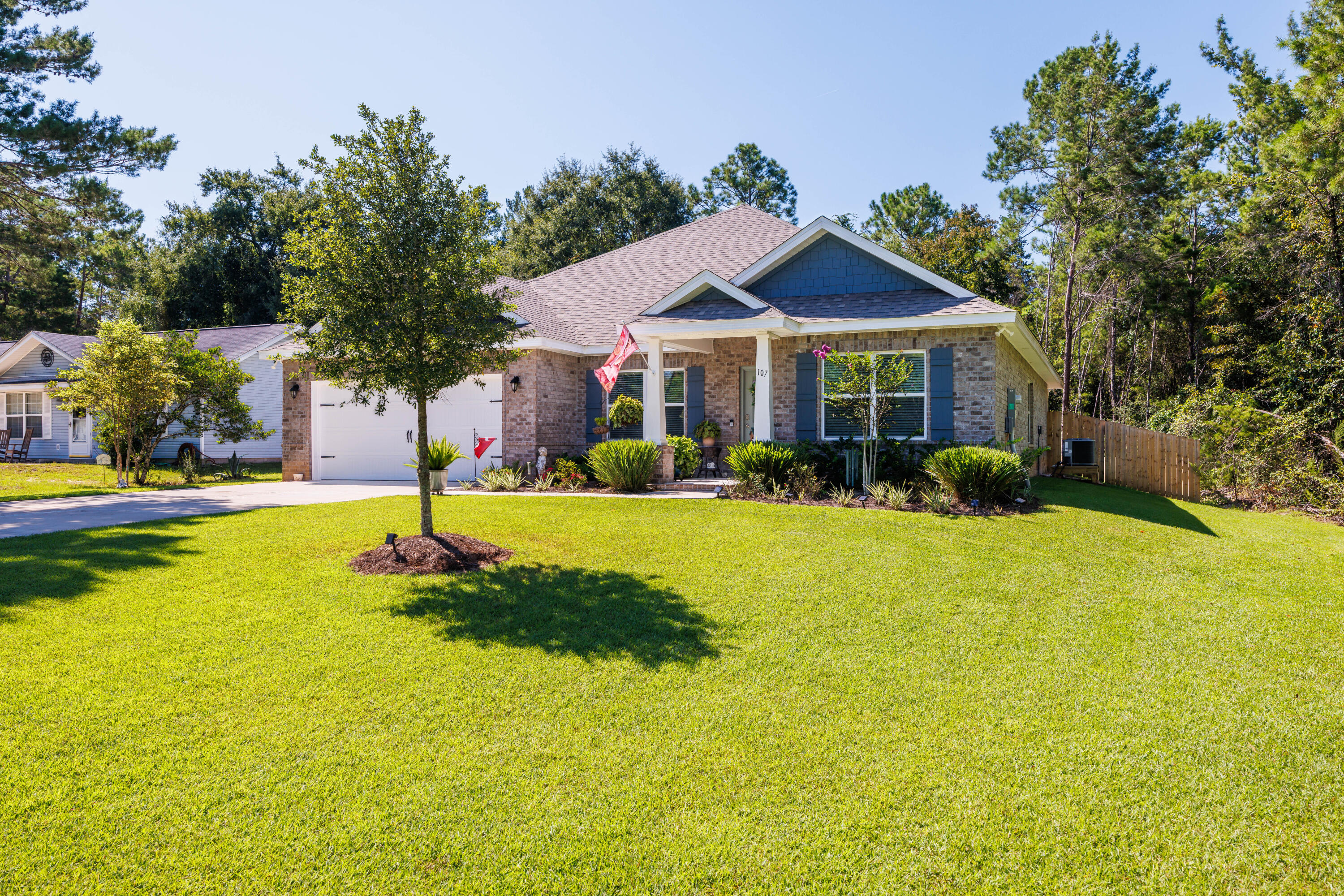 107 Magnolia Landing Drive