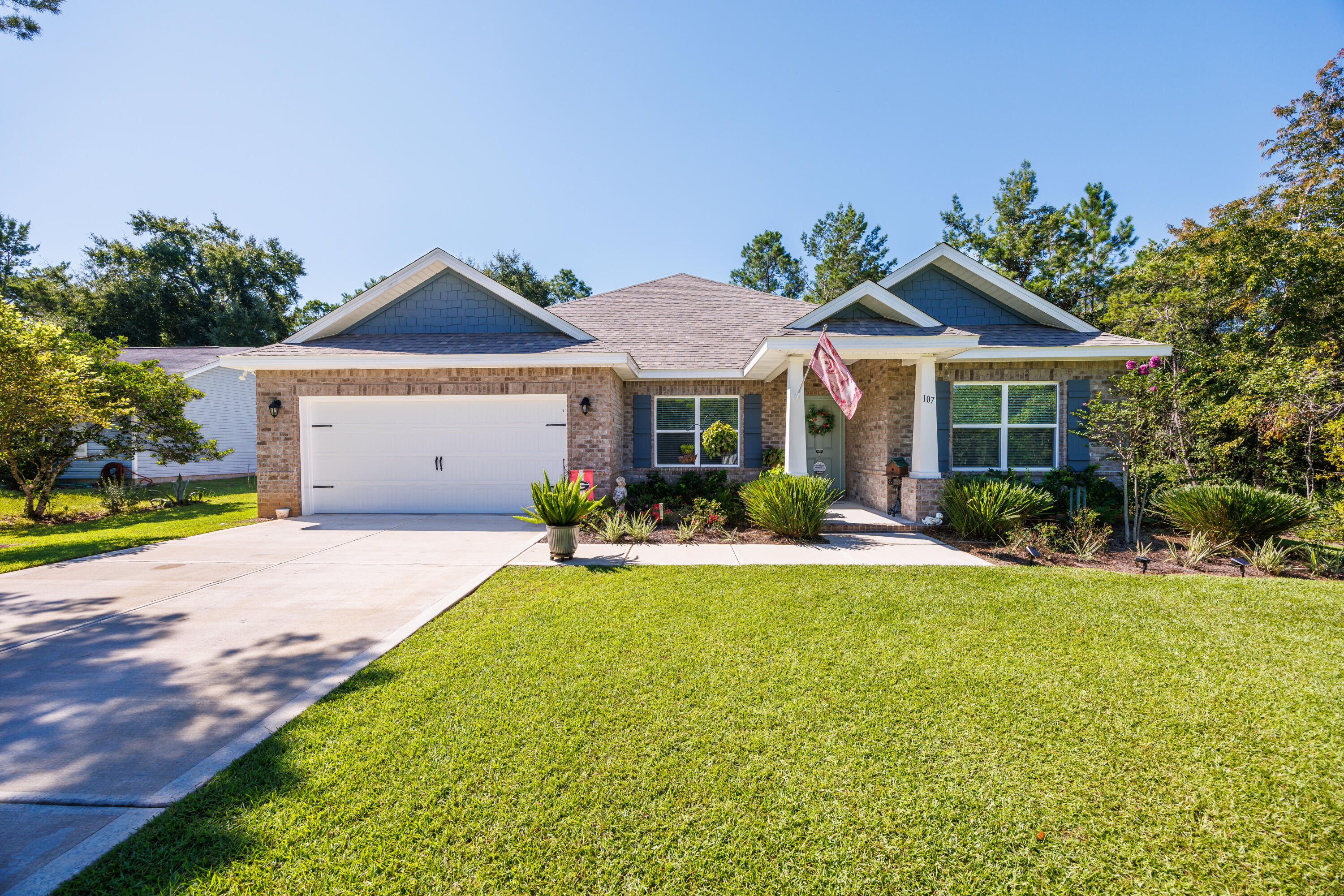 107 Magnolia Landing Drive