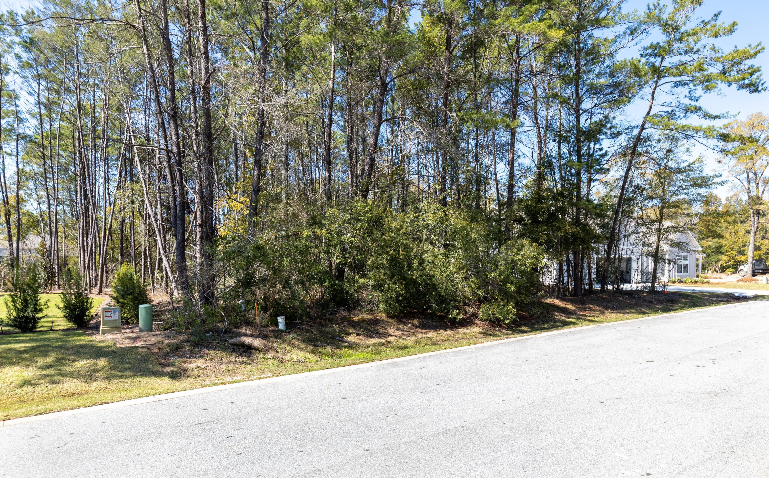 LOT 27 J Hunter S Way