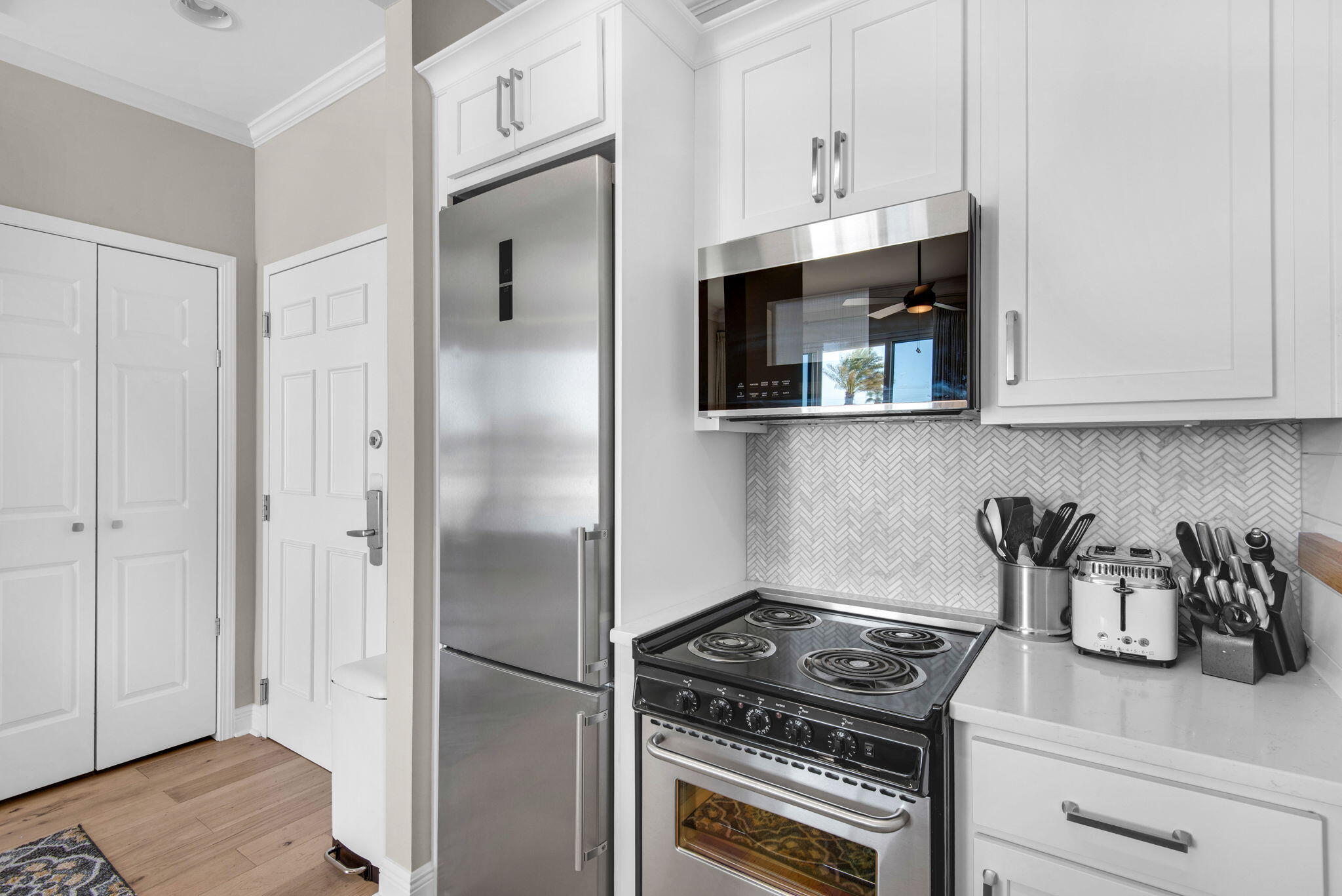 15300 Emerald Coast Parkway 204