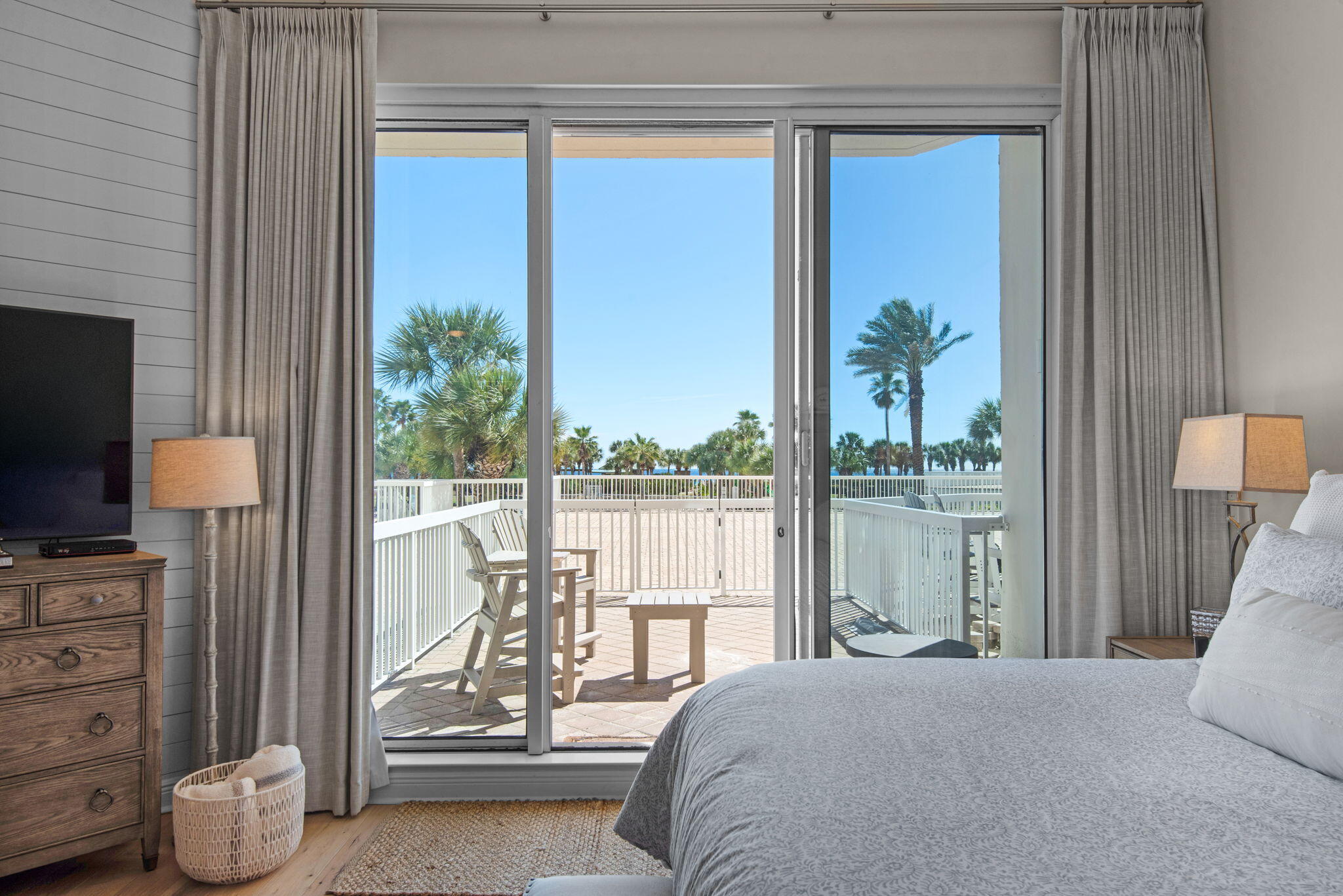15300 Emerald Coast Parkway 204