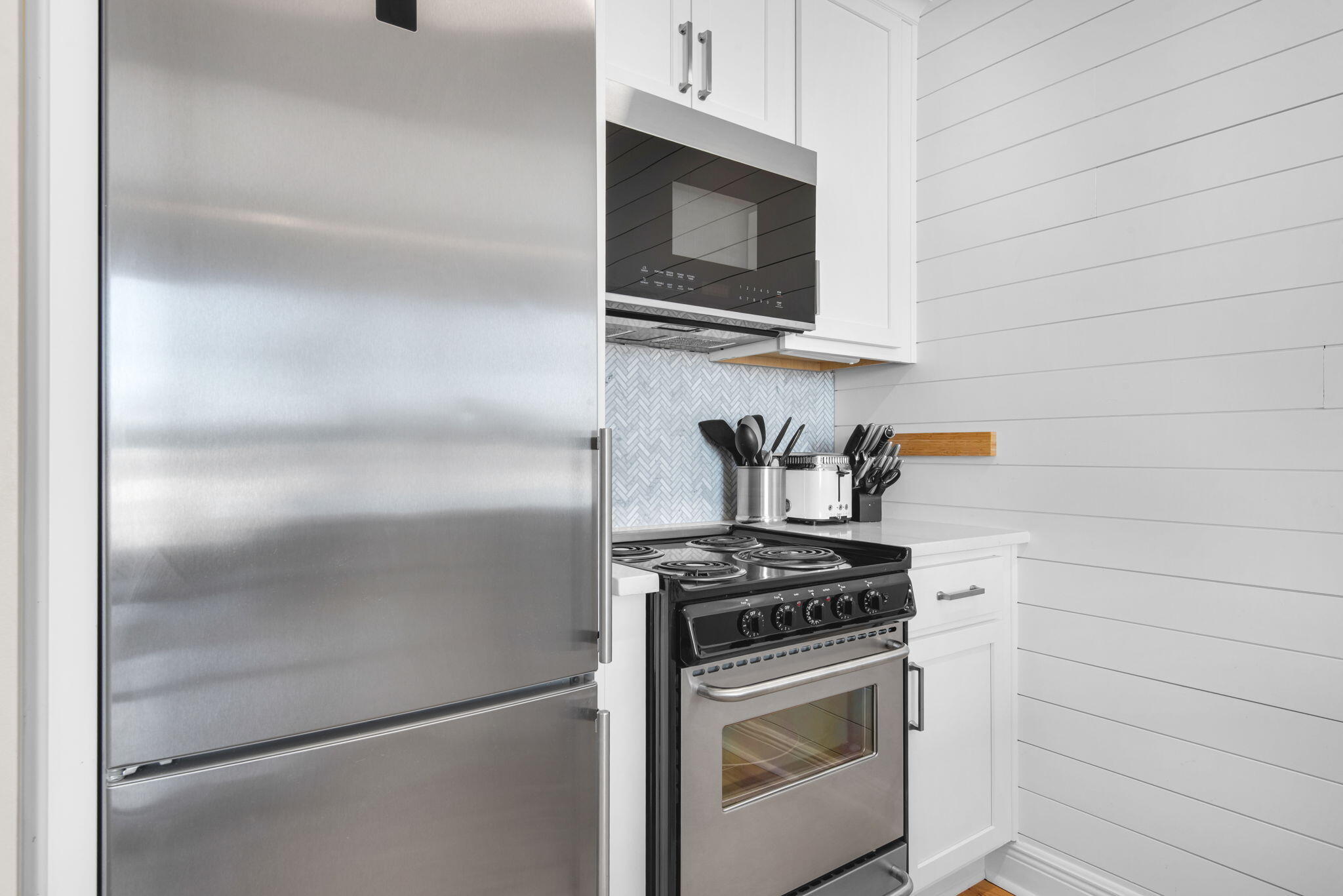 15300 Emerald Coast Parkway 204