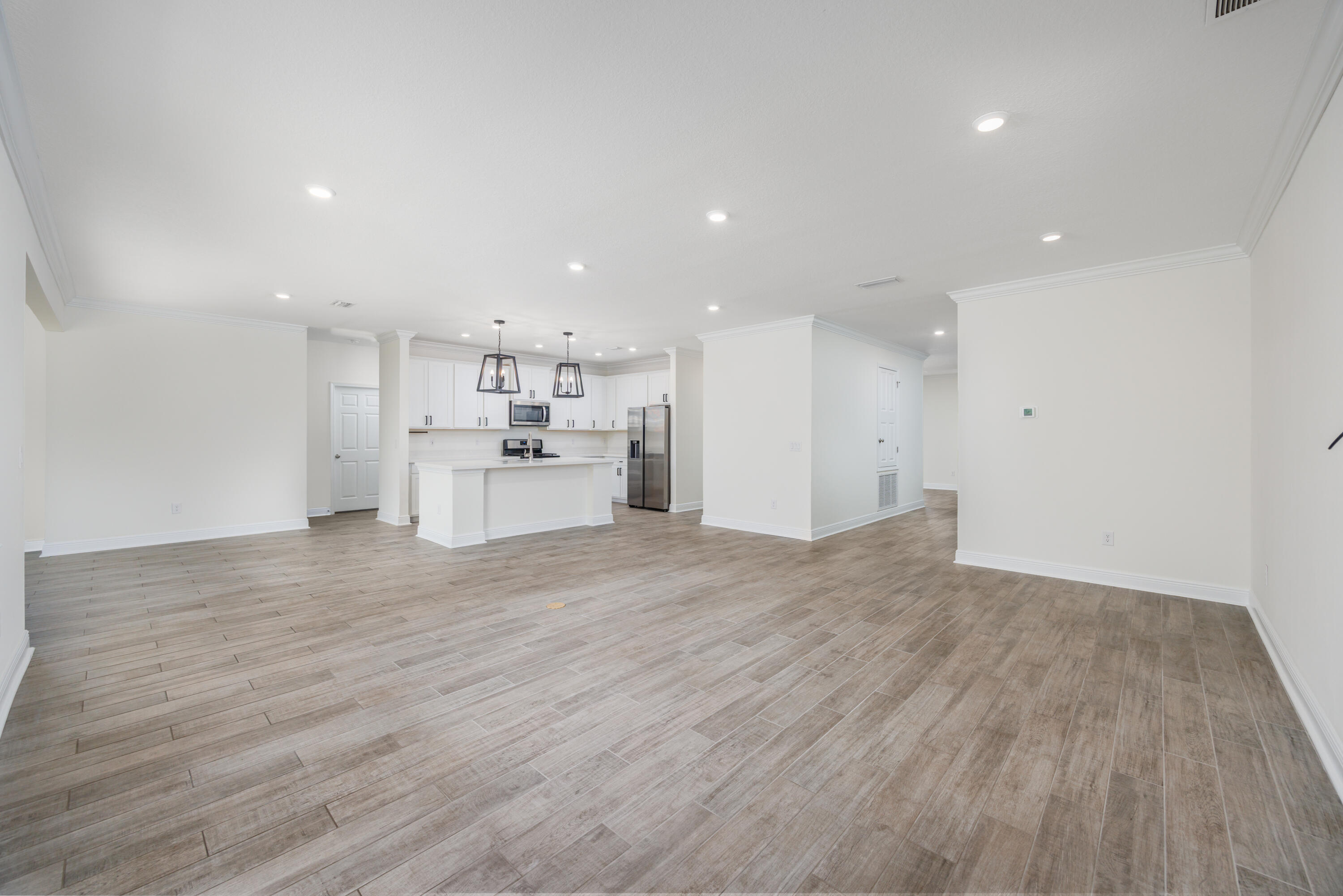 133 E Sky Way
