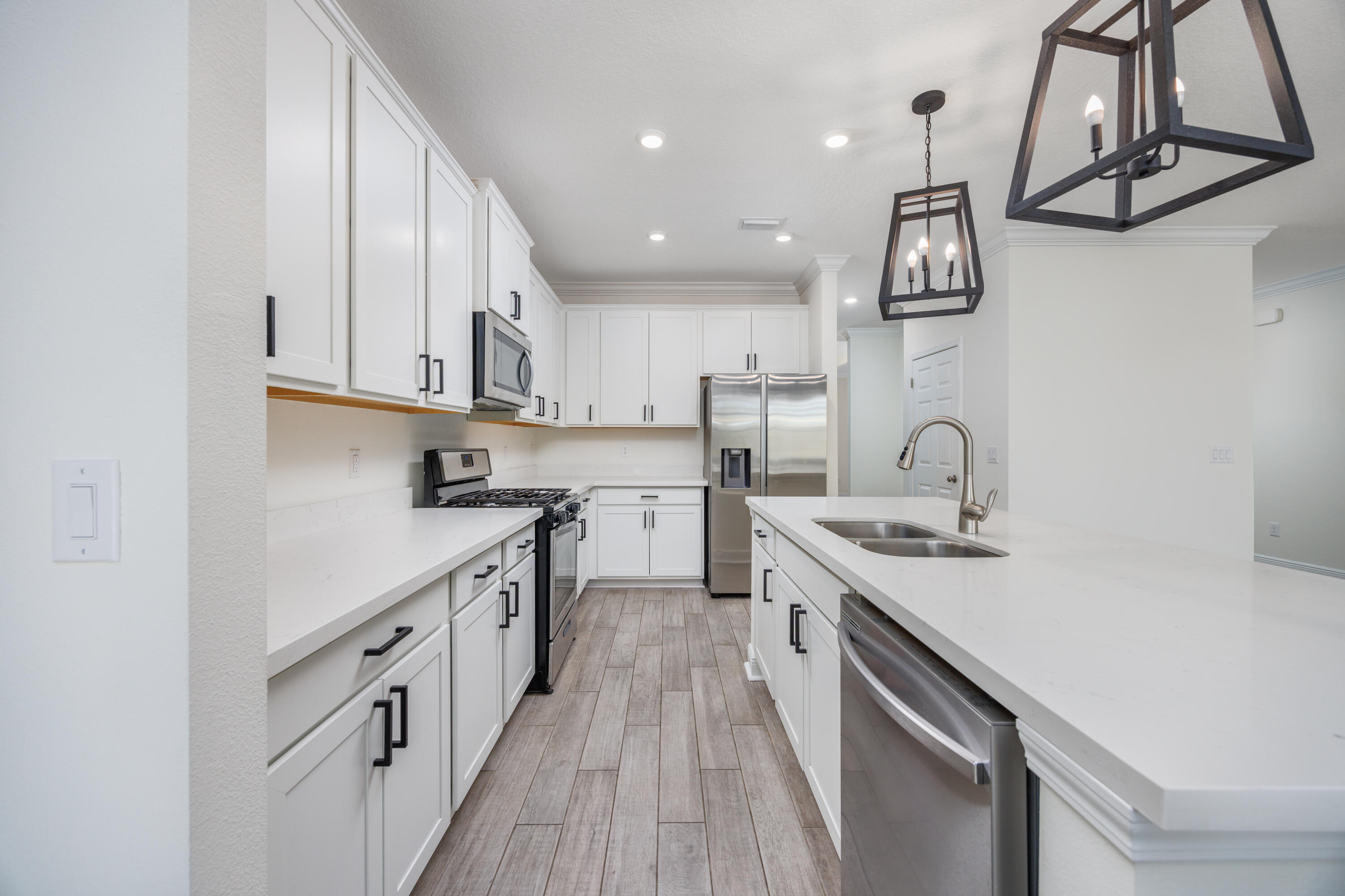 133 E Sky Way
