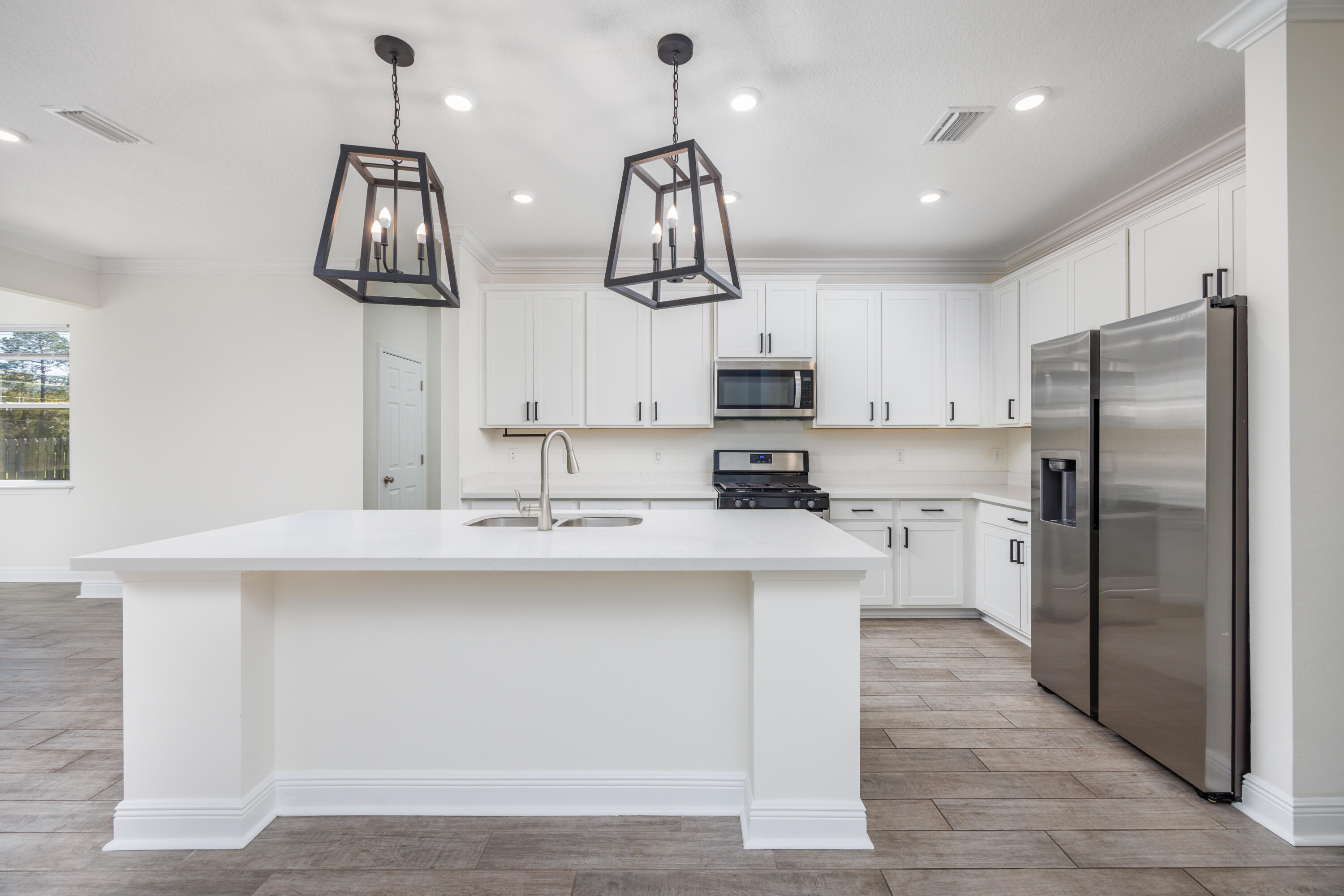 133 E Sky Way