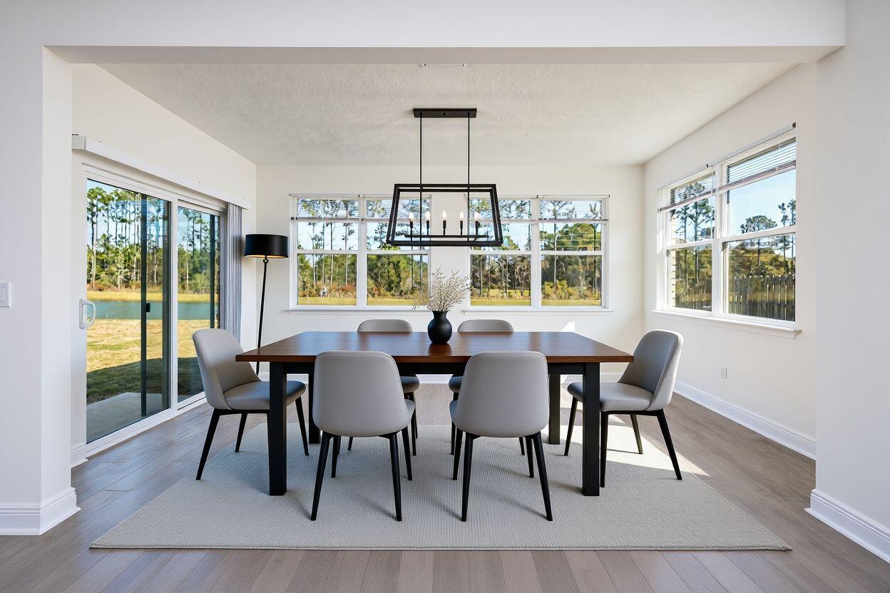 133 E Sky Way