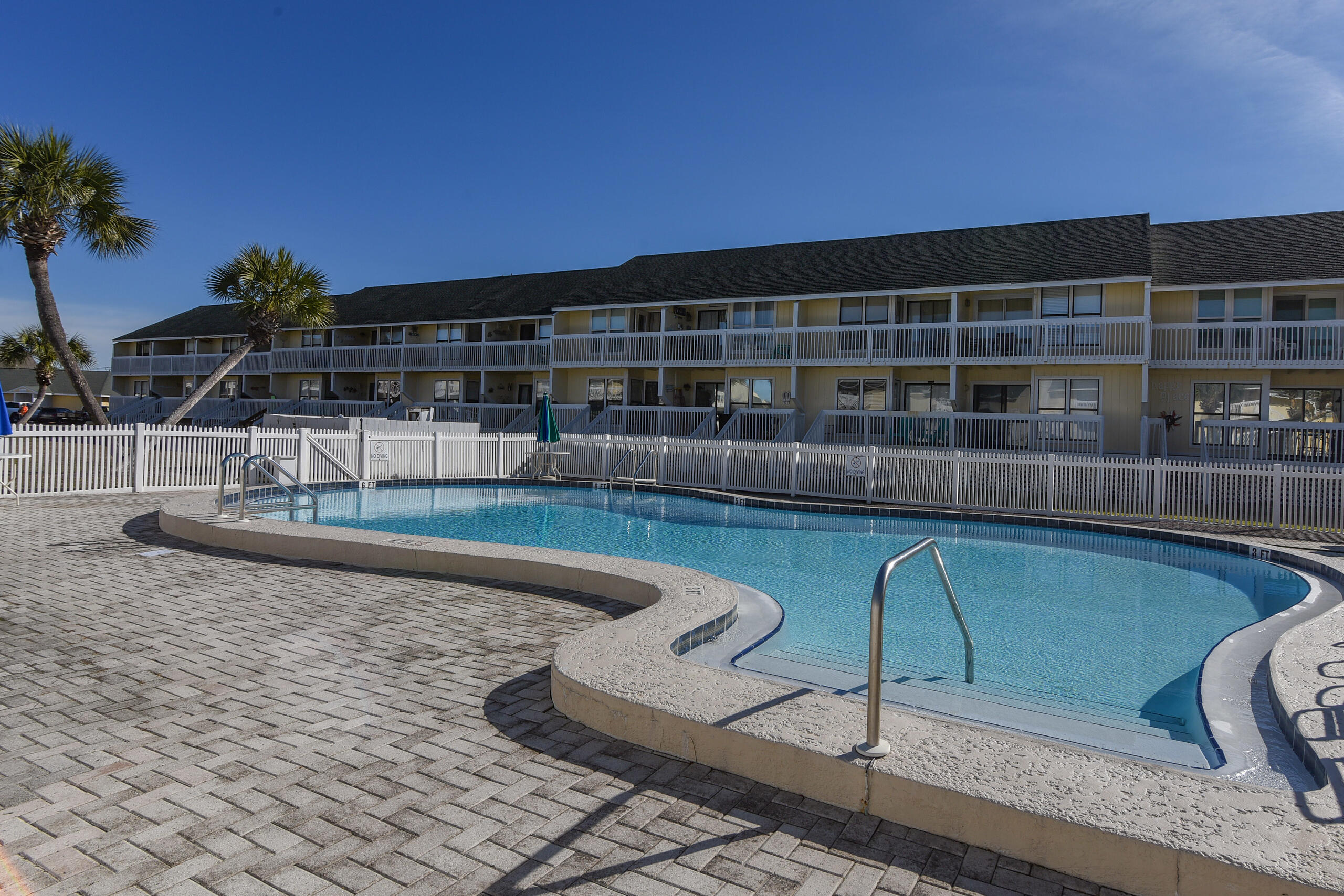 775 Gulf Shore Drive 8254
