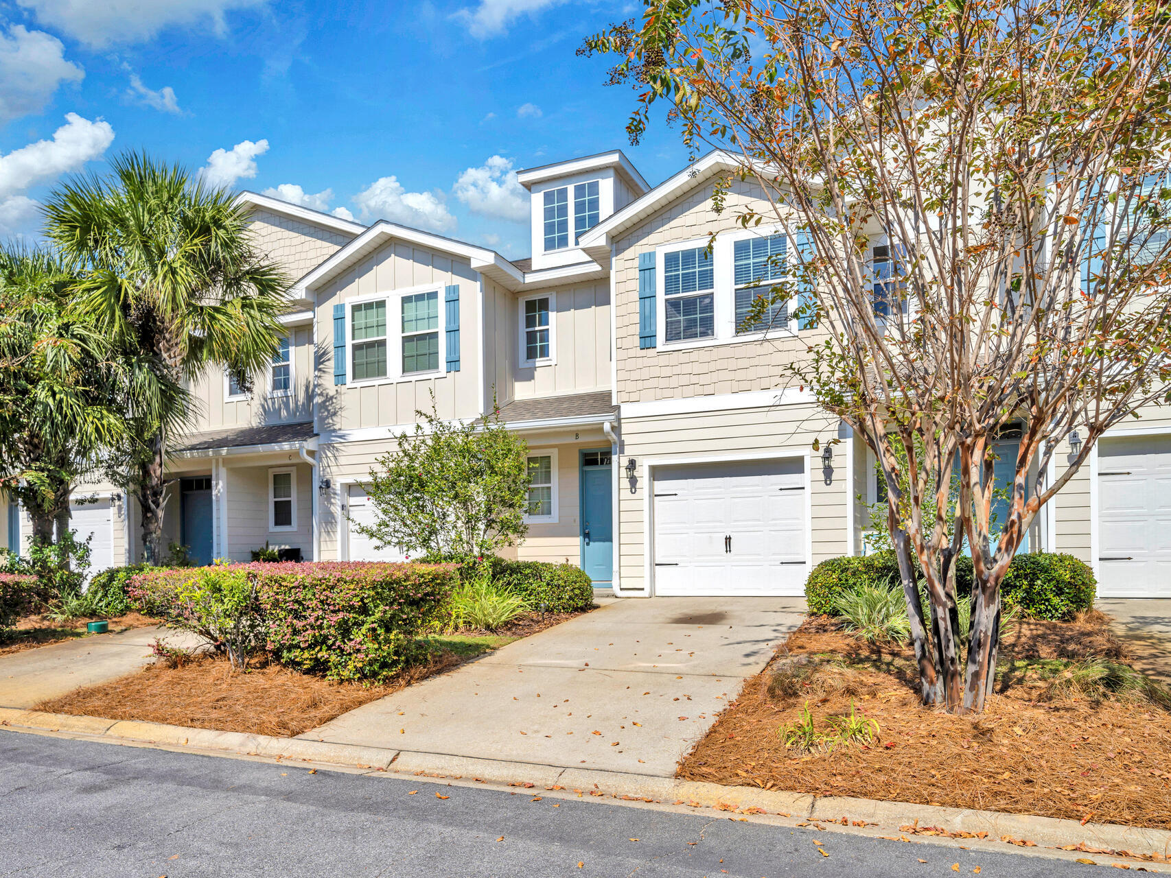 19 E Shady Oaks Lane UNIT B