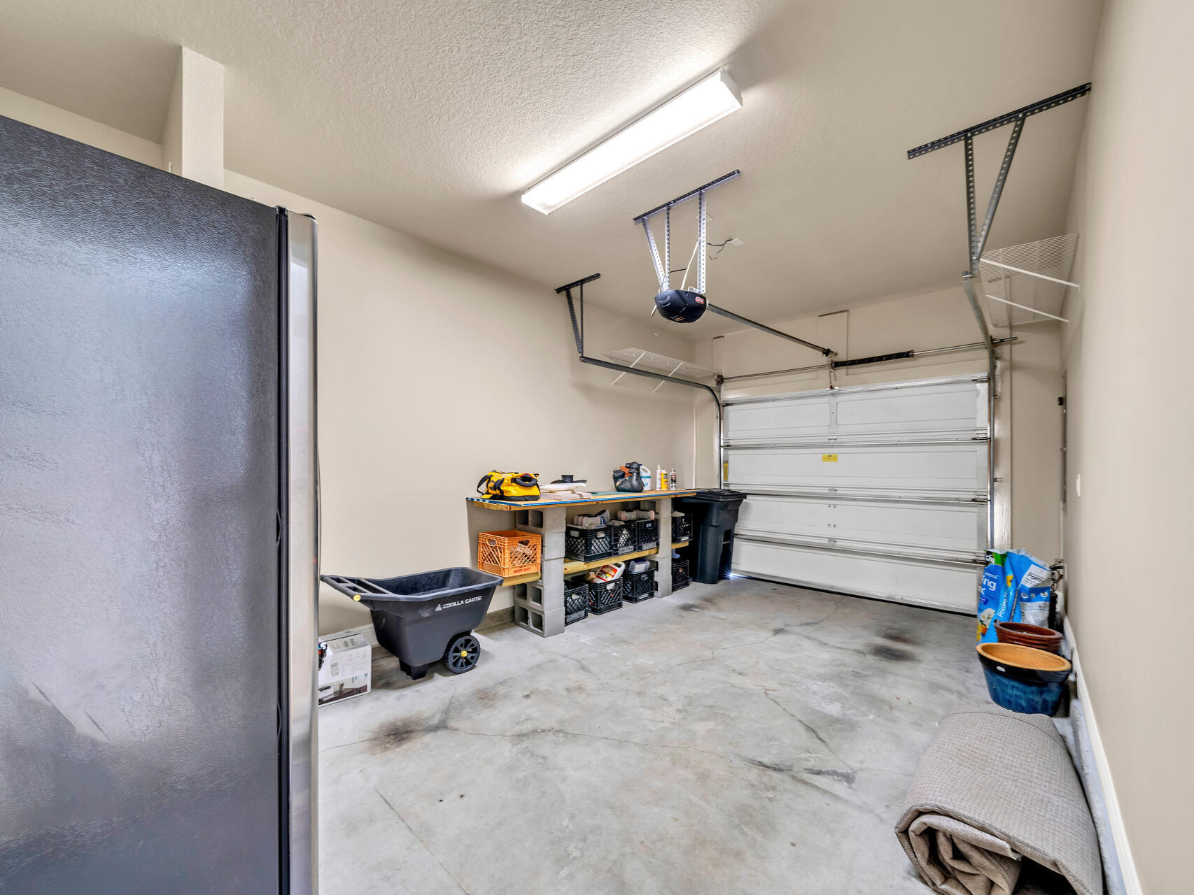 19 E Shady Oaks Lane UNIT B