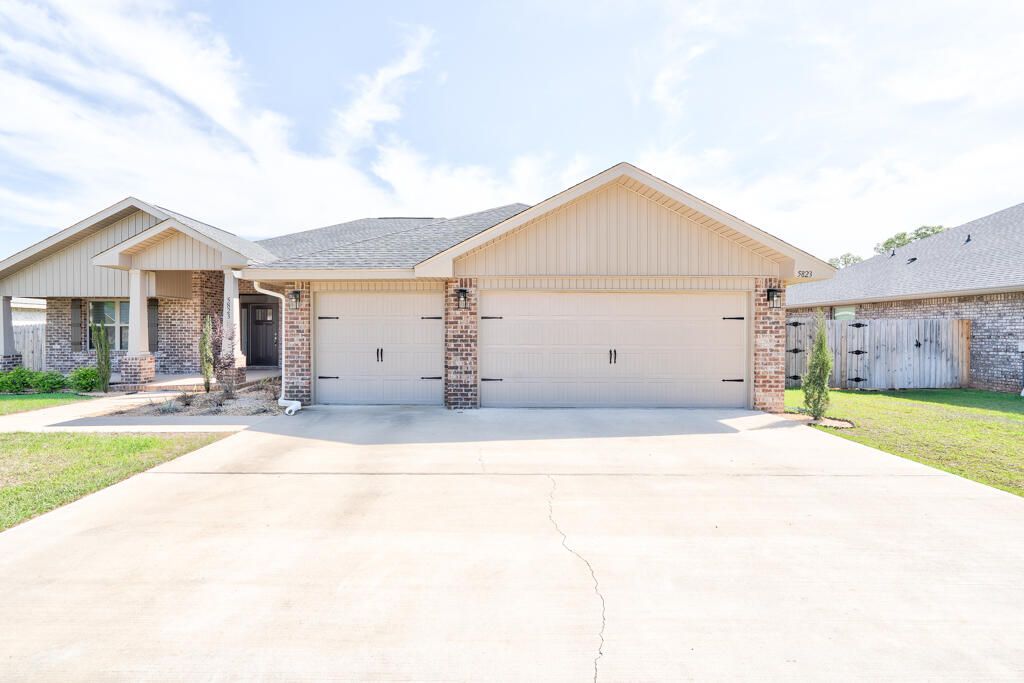 5823 Crestlake Drive