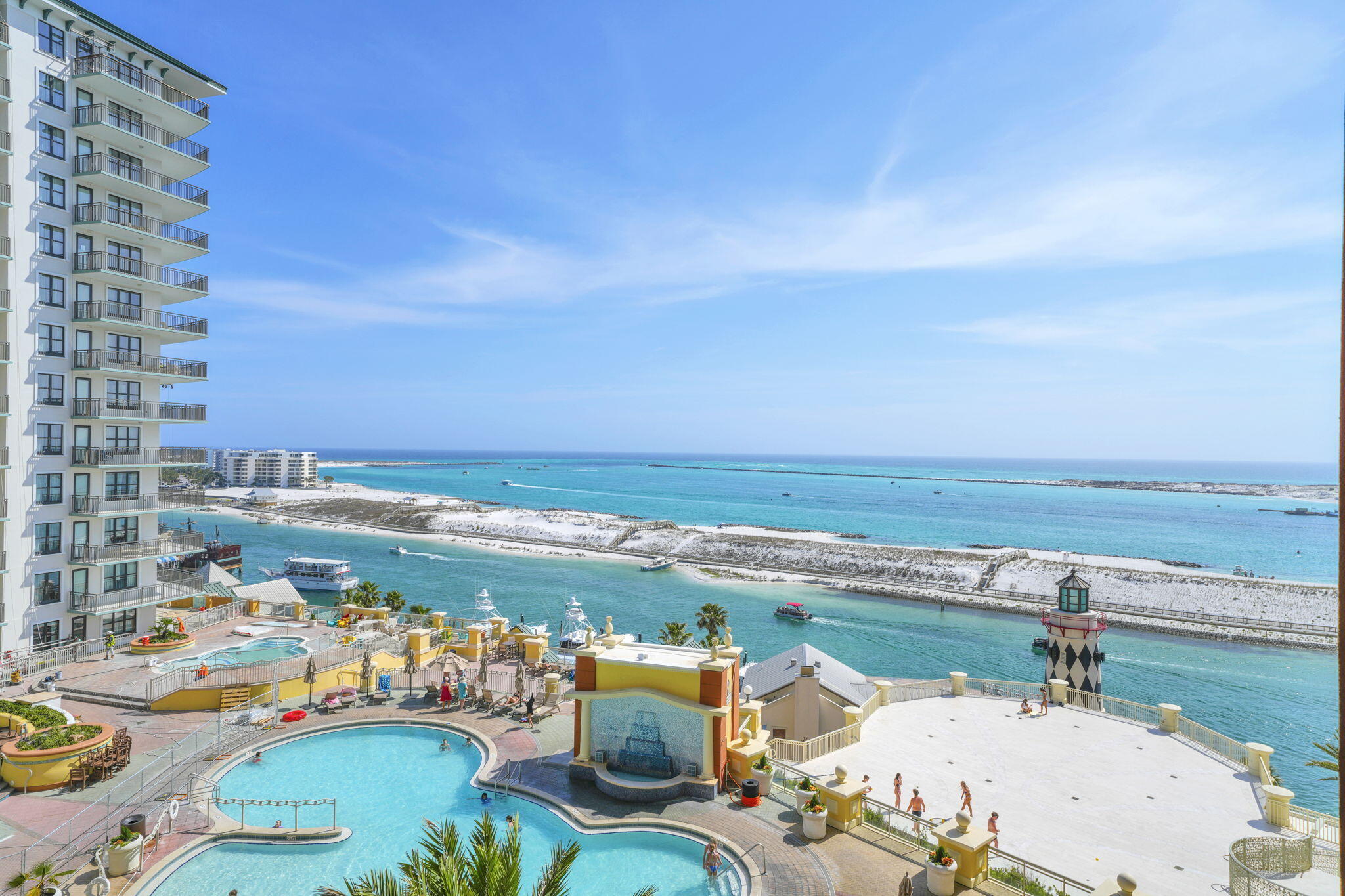 10 Harbor Boulevard W522