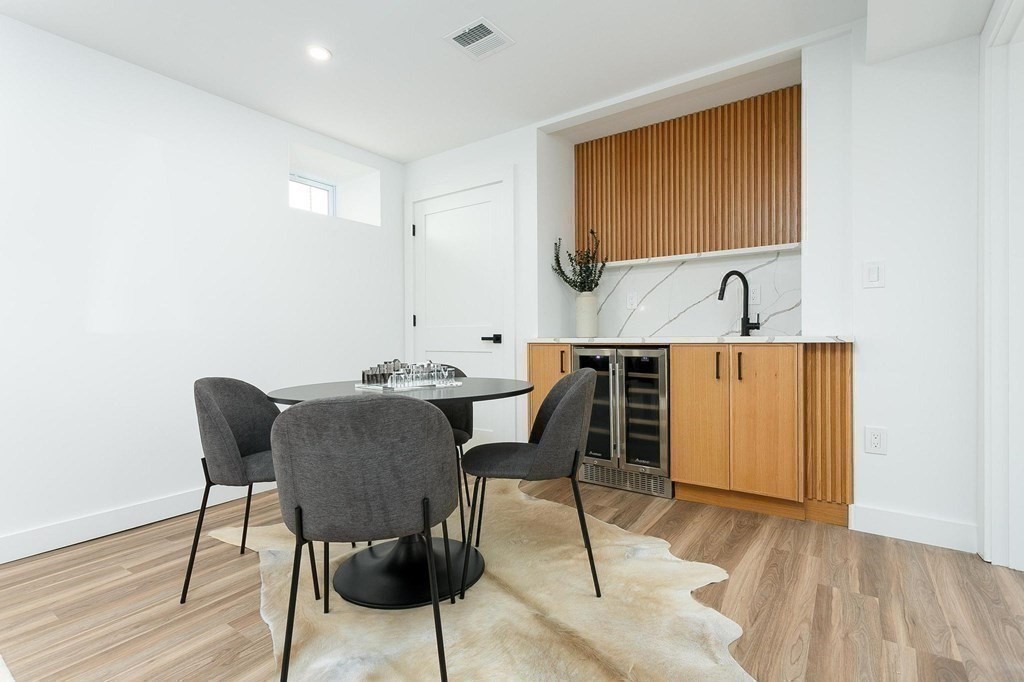 66 Bow St # 66