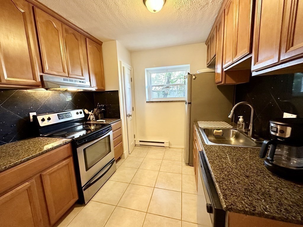 75 Waldemar Avenue # 101