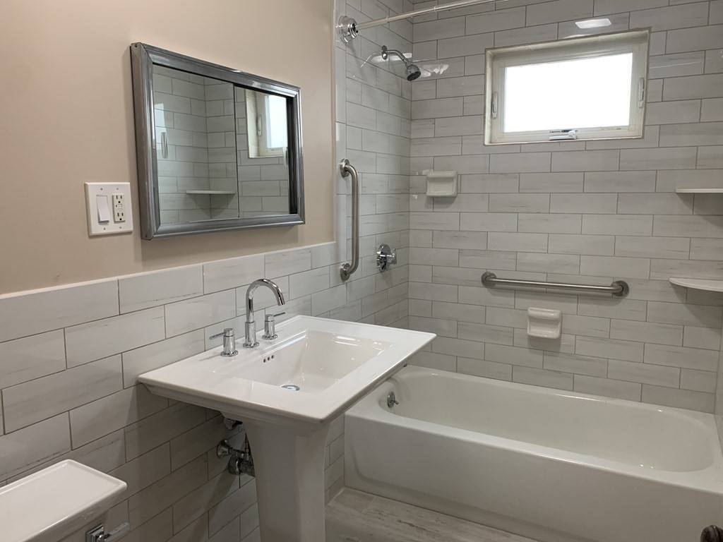 25 Burch Street # 1