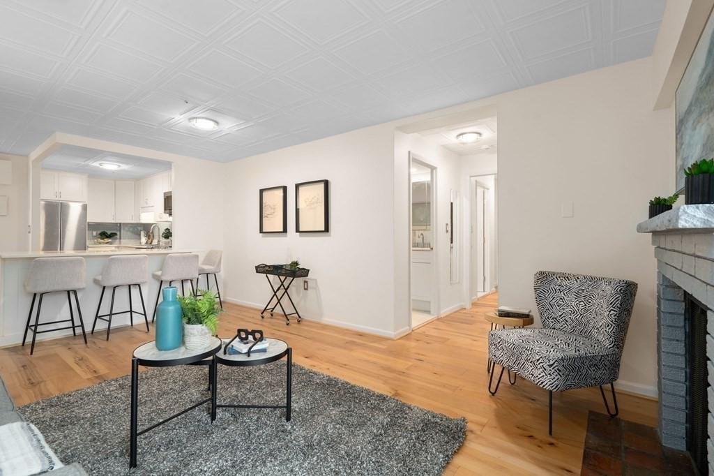 44 Concord Ave # 103