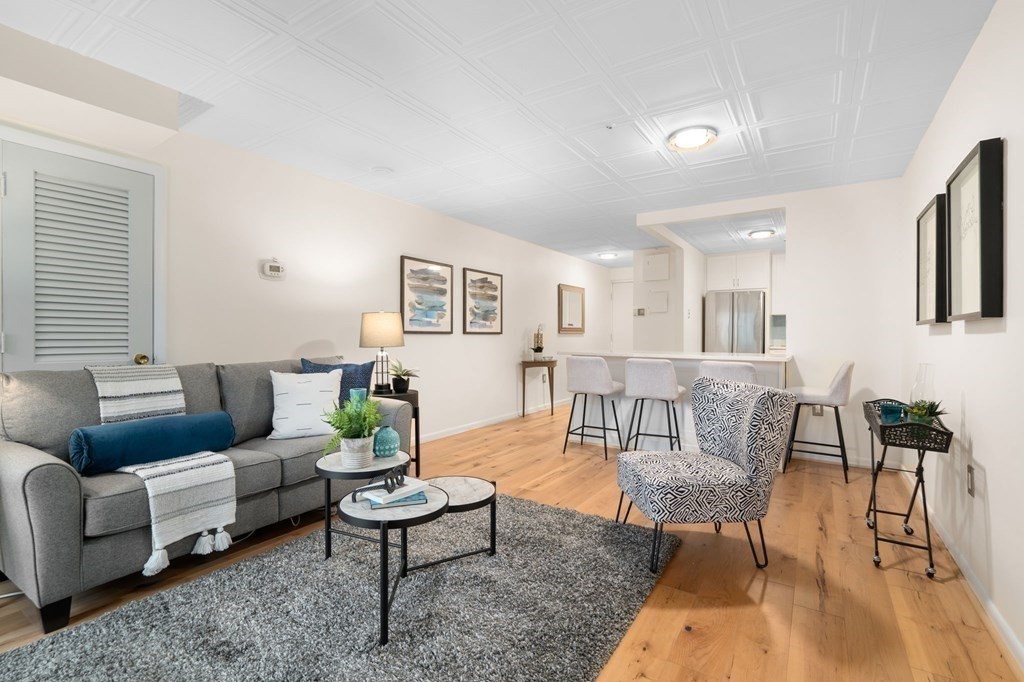 44 Concord Ave # 103