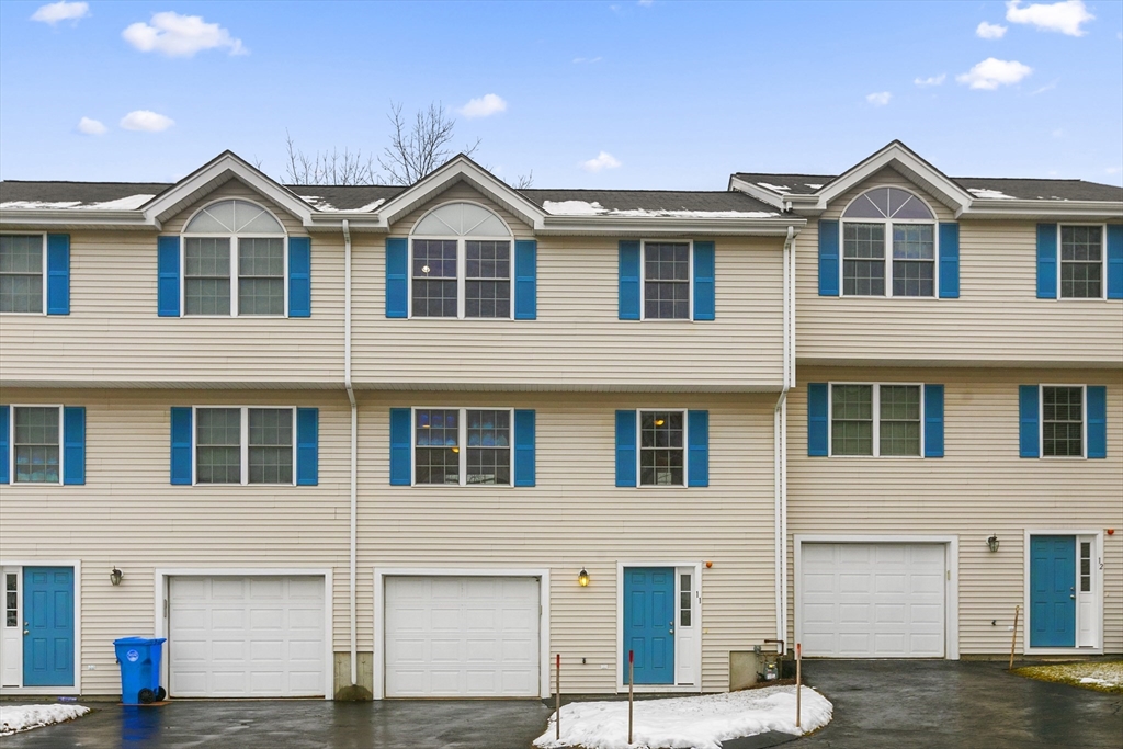 985 Trapelo Rd # 11