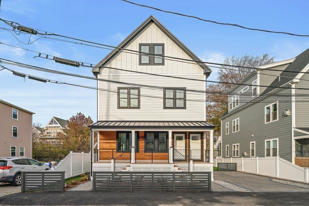 19 Woodbine St # 19