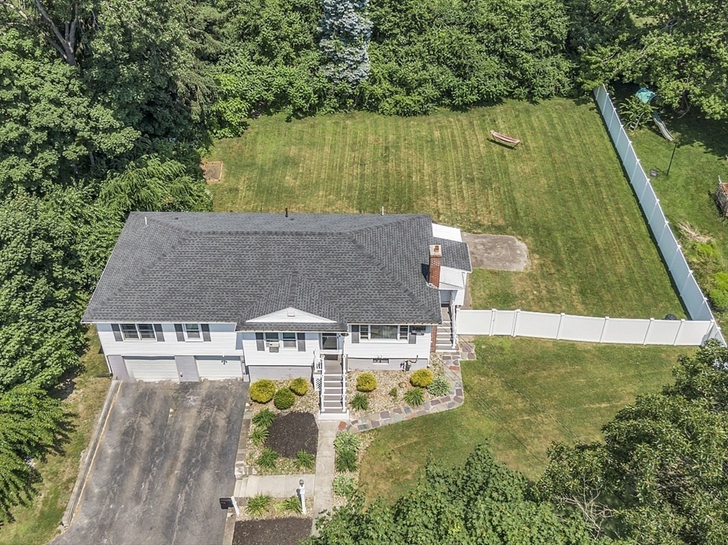 455 Wood Lane