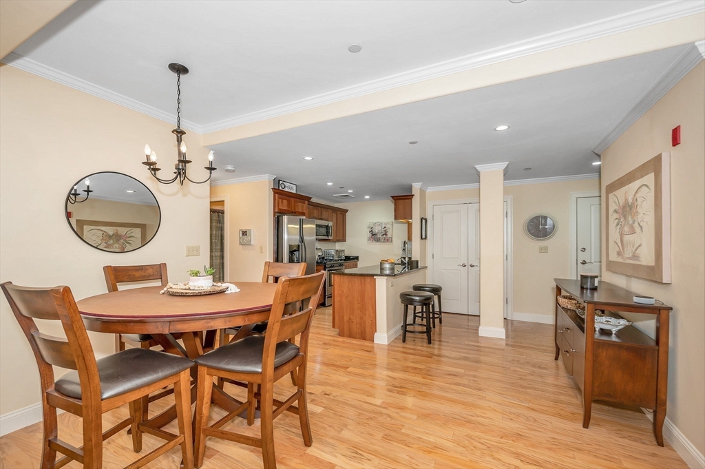426 Main Street # 407