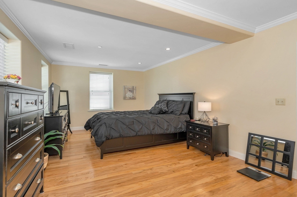 426 Main Street # 407