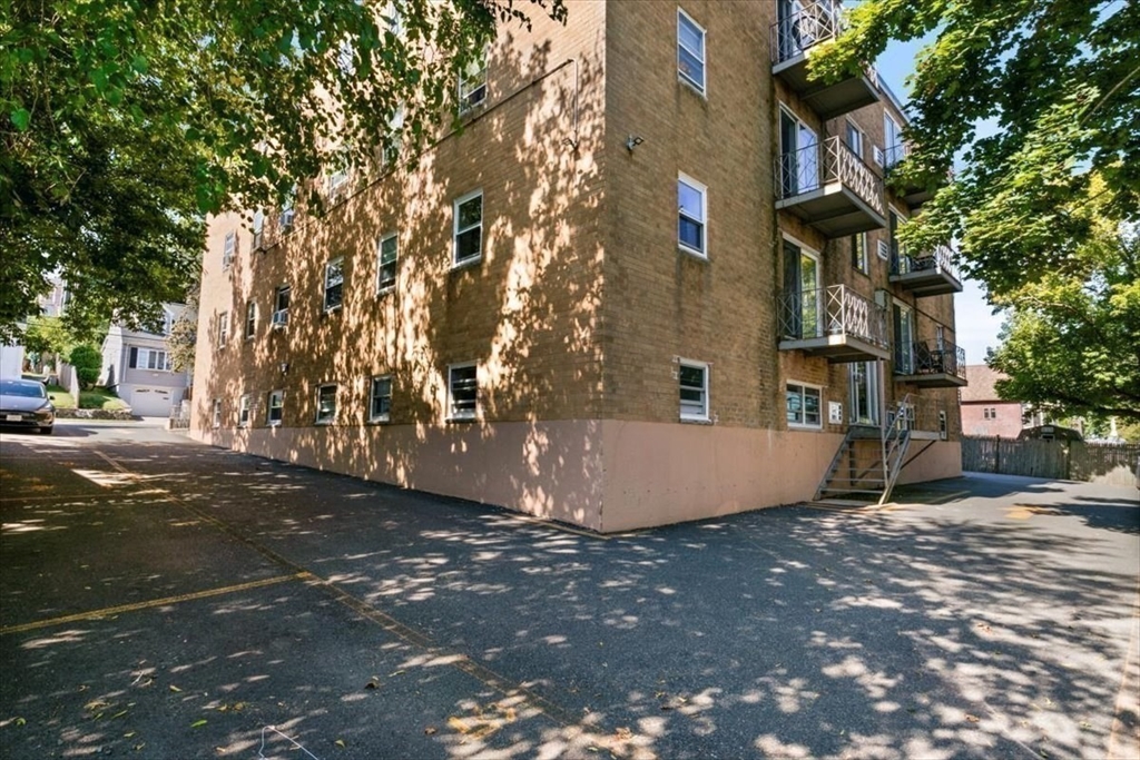 75 Waldemar Avenue # 101