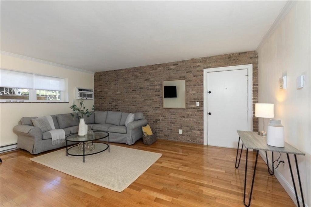 75 Waldemar Avenue # 101