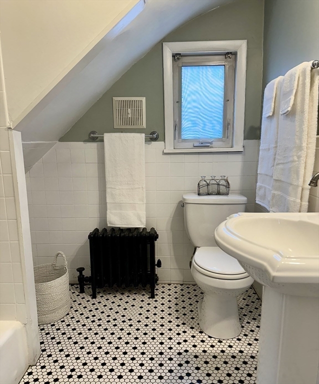 7A Fairlee St. # 1